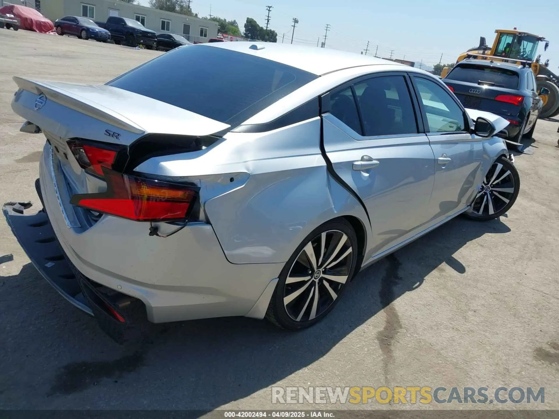 4 Photograph of a damaged car 1N4BL4CV5NN340131 NISSAN ALTIMA 2022