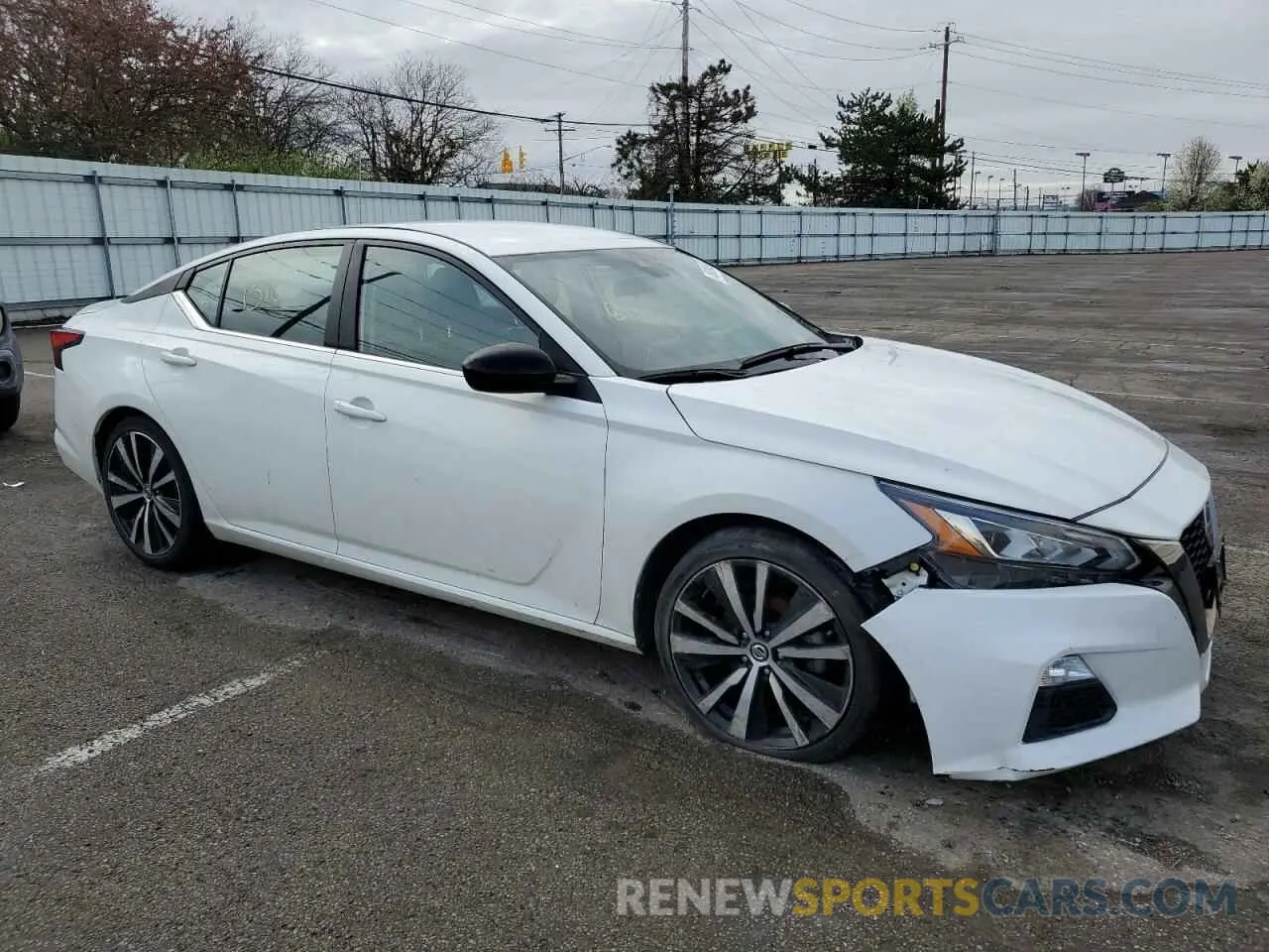 4 Photograph of a damaged car 1N4BL4CV5NN387806 NISSAN ALTIMA 2022