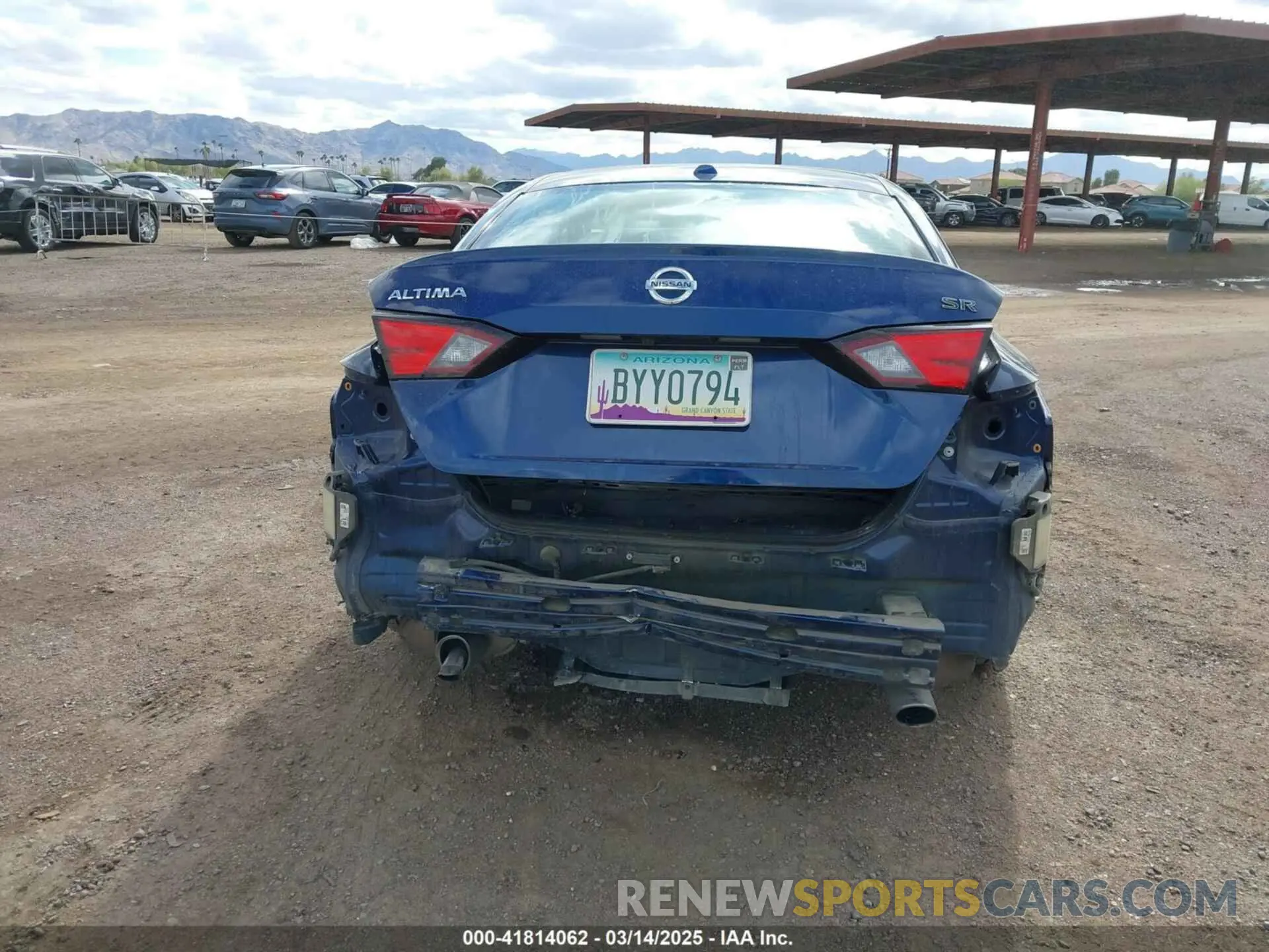 17 Photograph of a damaged car 1N4BL4CV6NN344835 NISSAN ALTIMA 2022