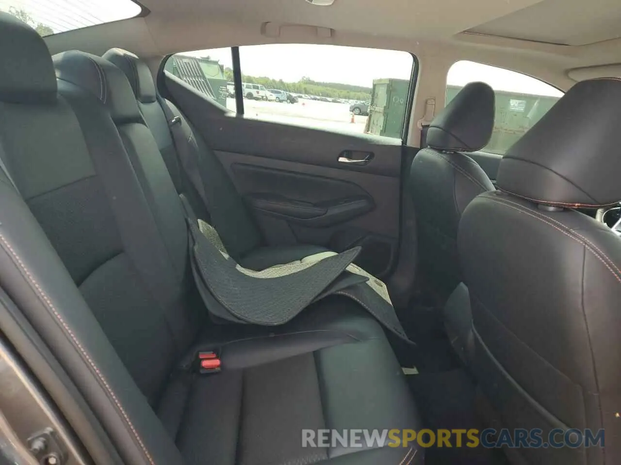 10 Фотография поврежденного автомобиля 1N4BL4CV6NN421378 NISSAN ALTIMA 2022