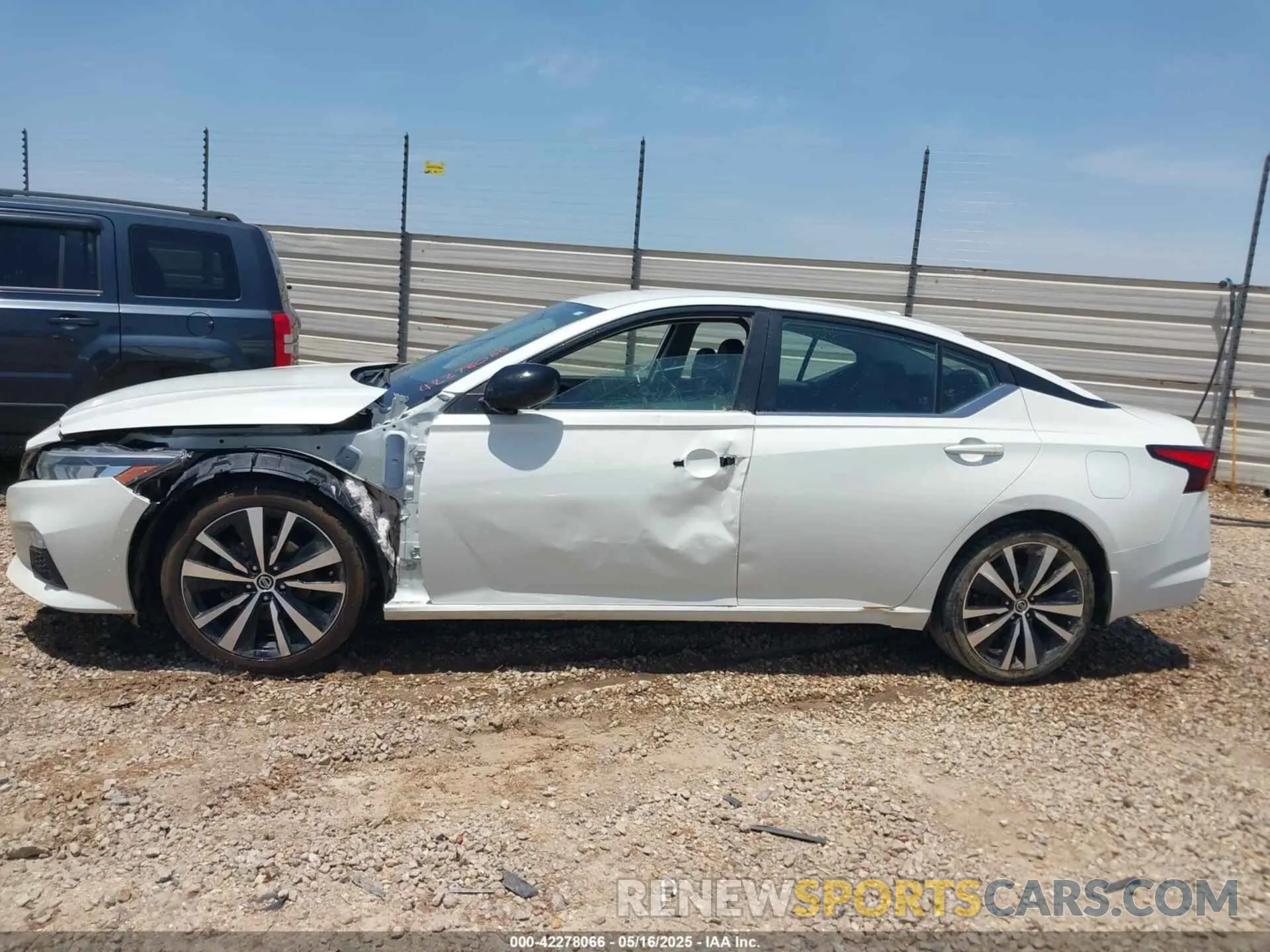 13 Фотография поврежденного автомобиля 1N4BL4CV7NN366522 NISSAN ALTIMA 2022