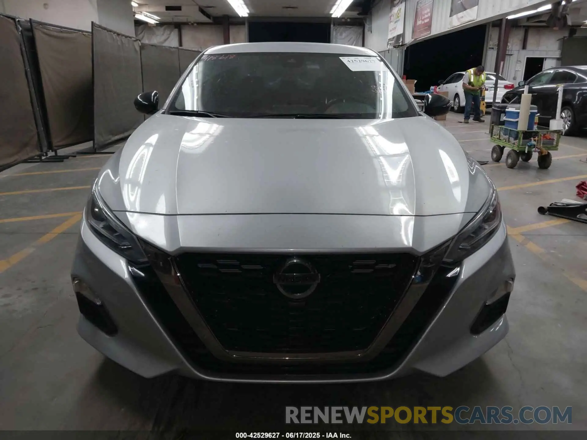 12 Photograph of a damaged car 1N4BL4CV7NN418618 NISSAN ALTIMA 2022