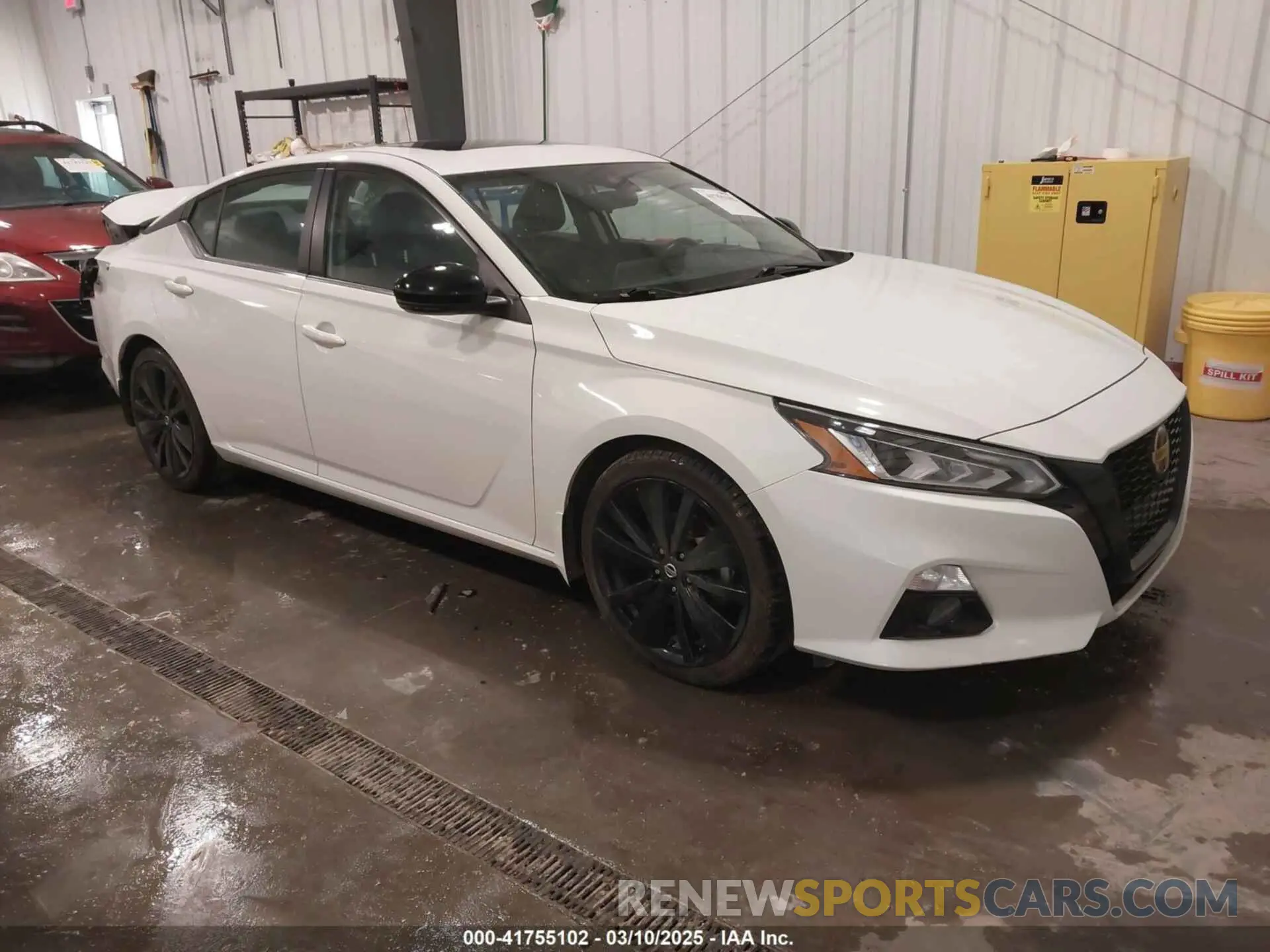1 Фотография поврежденного автомобиля 1N4BL4CV8NN344643 NISSAN ALTIMA 2022