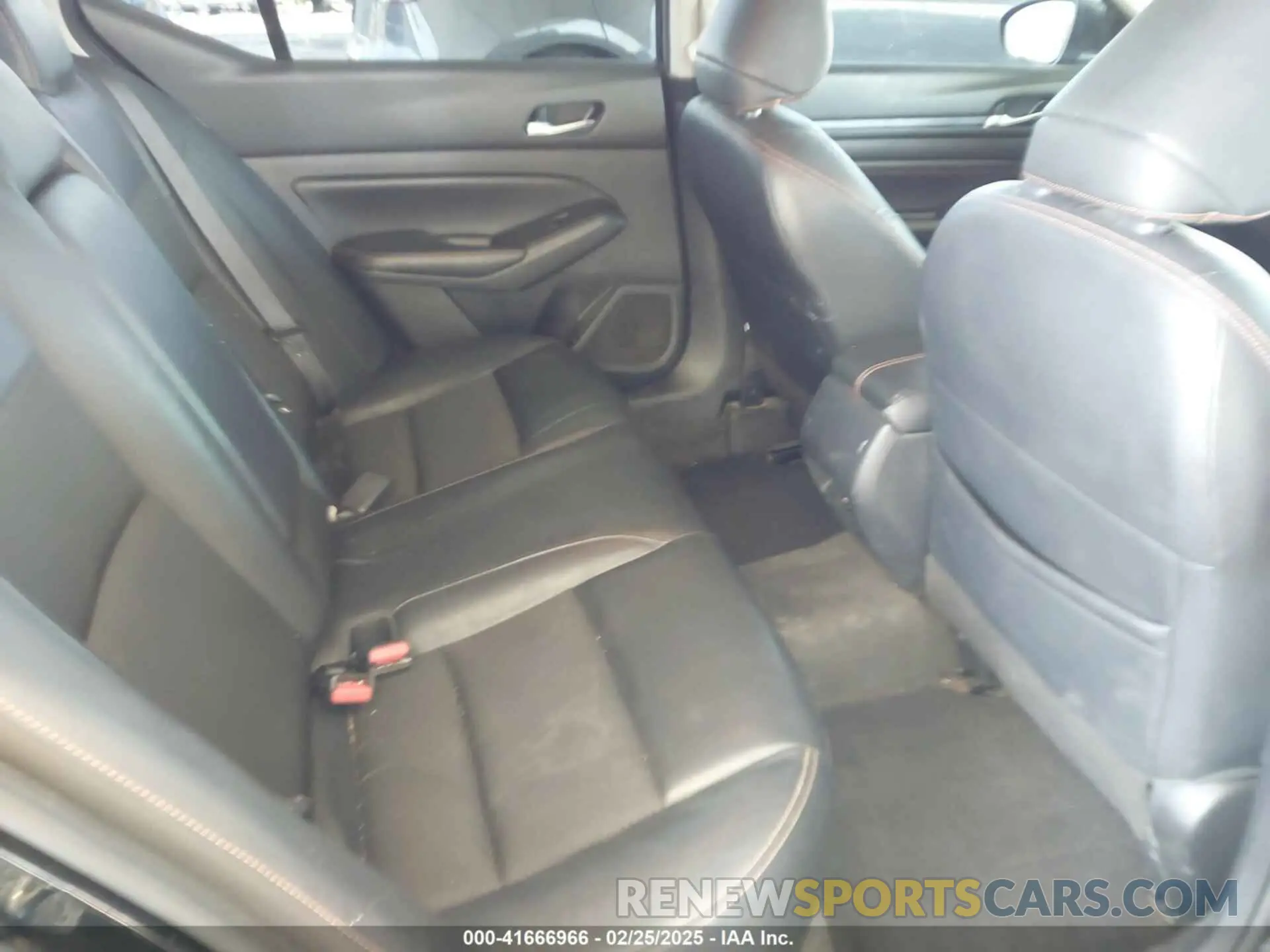 8 Photograph of a damaged car 1N4BL4CV8NN354878 NISSAN ALTIMA 2022