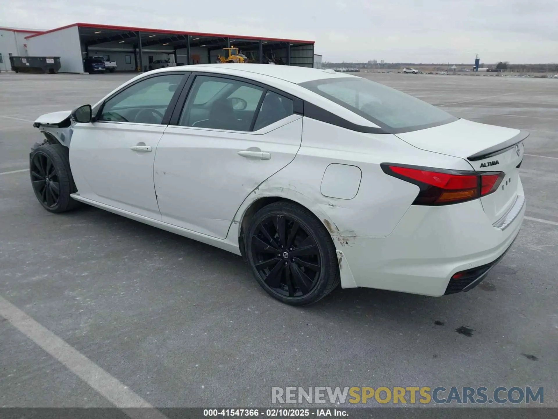 3 Фотография поврежденного автомобиля 1N4BL4CV8NN360096 NISSAN ALTIMA 2022