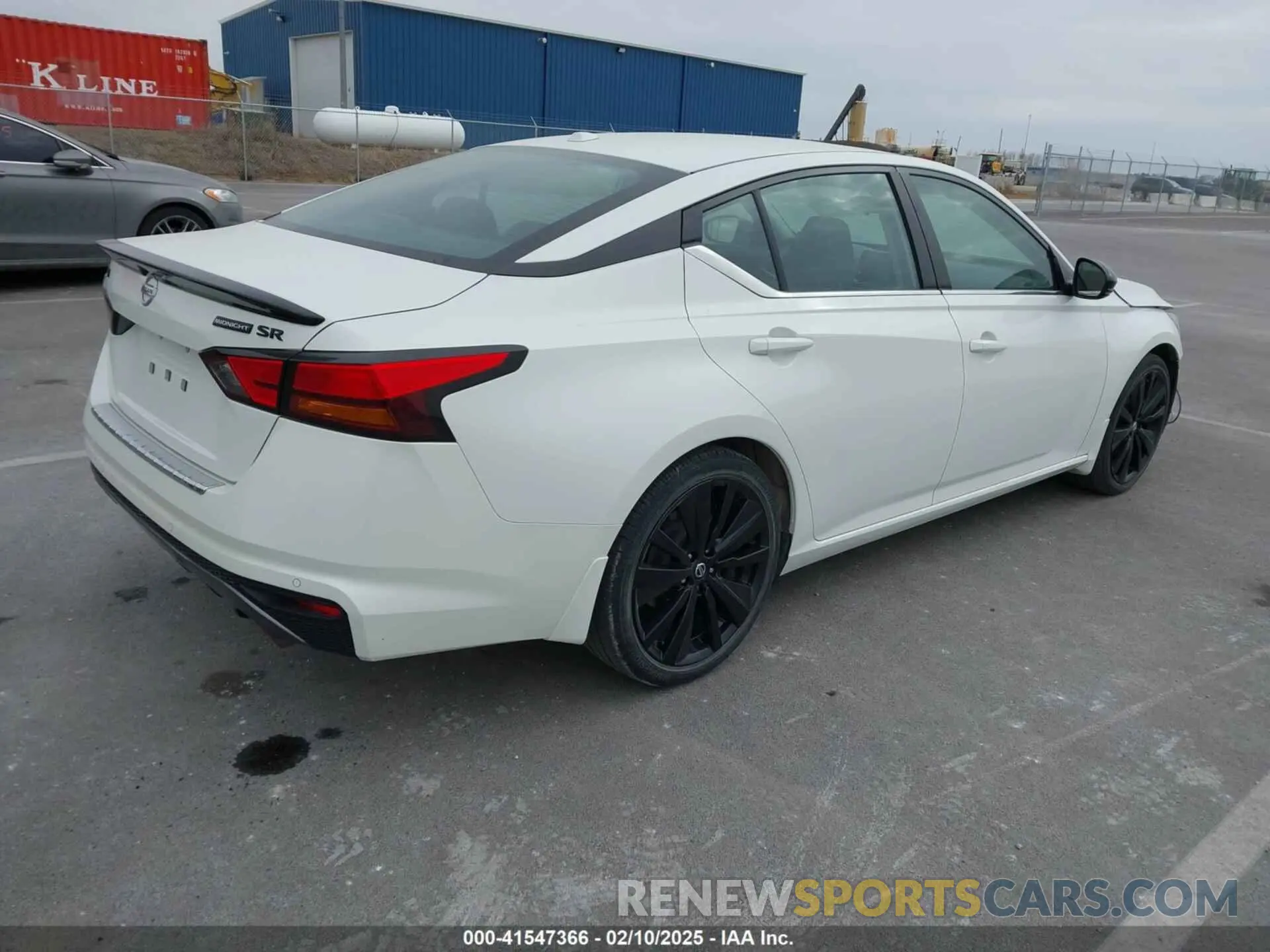 4 Фотография поврежденного автомобиля 1N4BL4CV8NN360096 NISSAN ALTIMA 2022