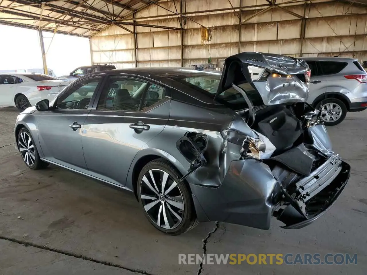 2 Photograph of a damaged car 1N4BL4CV9NN360432 NISSAN ALTIMA 2022