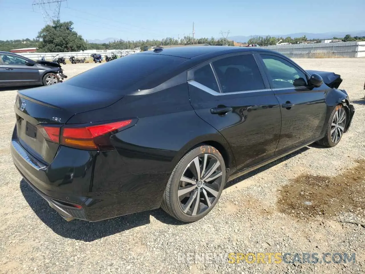 3 Фотография поврежденного автомобиля 1N4BL4CV9NN396508 NISSAN ALTIMA 2022