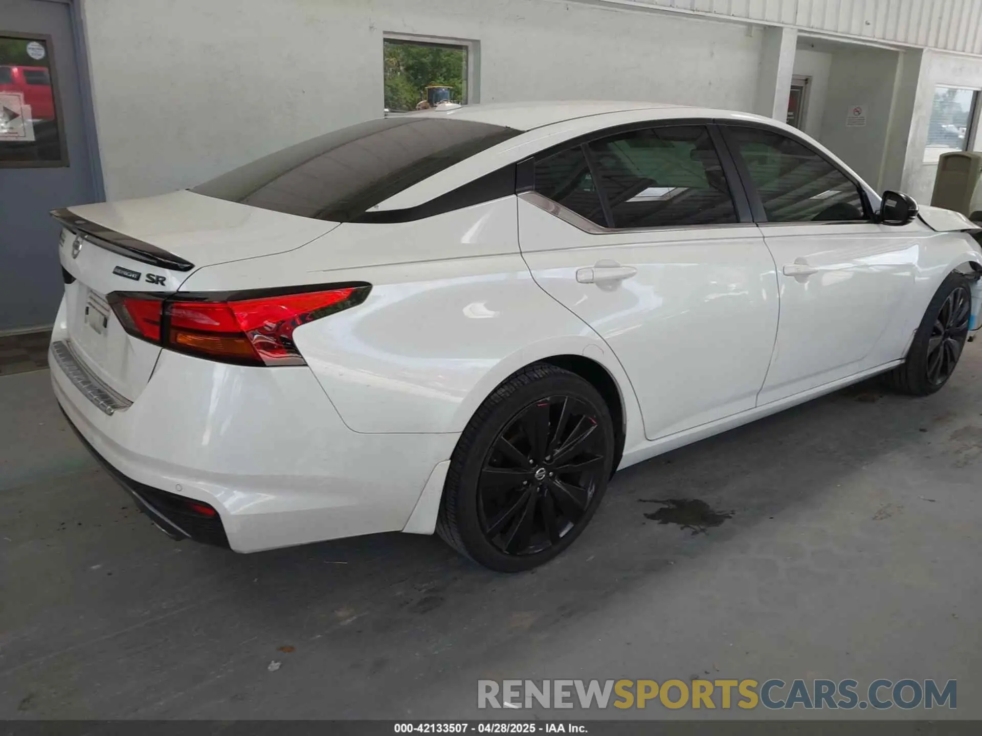4 Фотография поврежденного автомобиля 1N4BL4CV9NN413162 NISSAN ALTIMA 2022