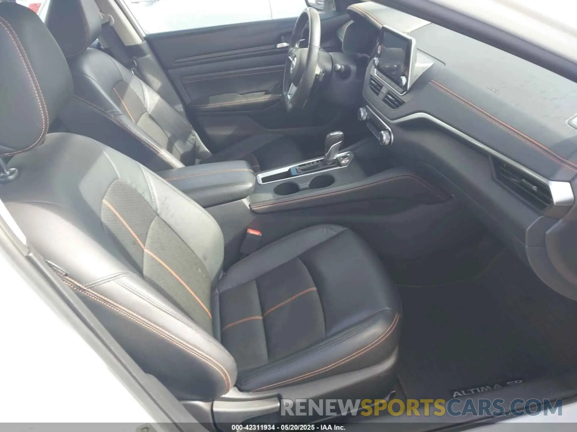 5 Photograph of a damaged car 1N4BL4CVXNN314267 NISSAN ALTIMA 2022