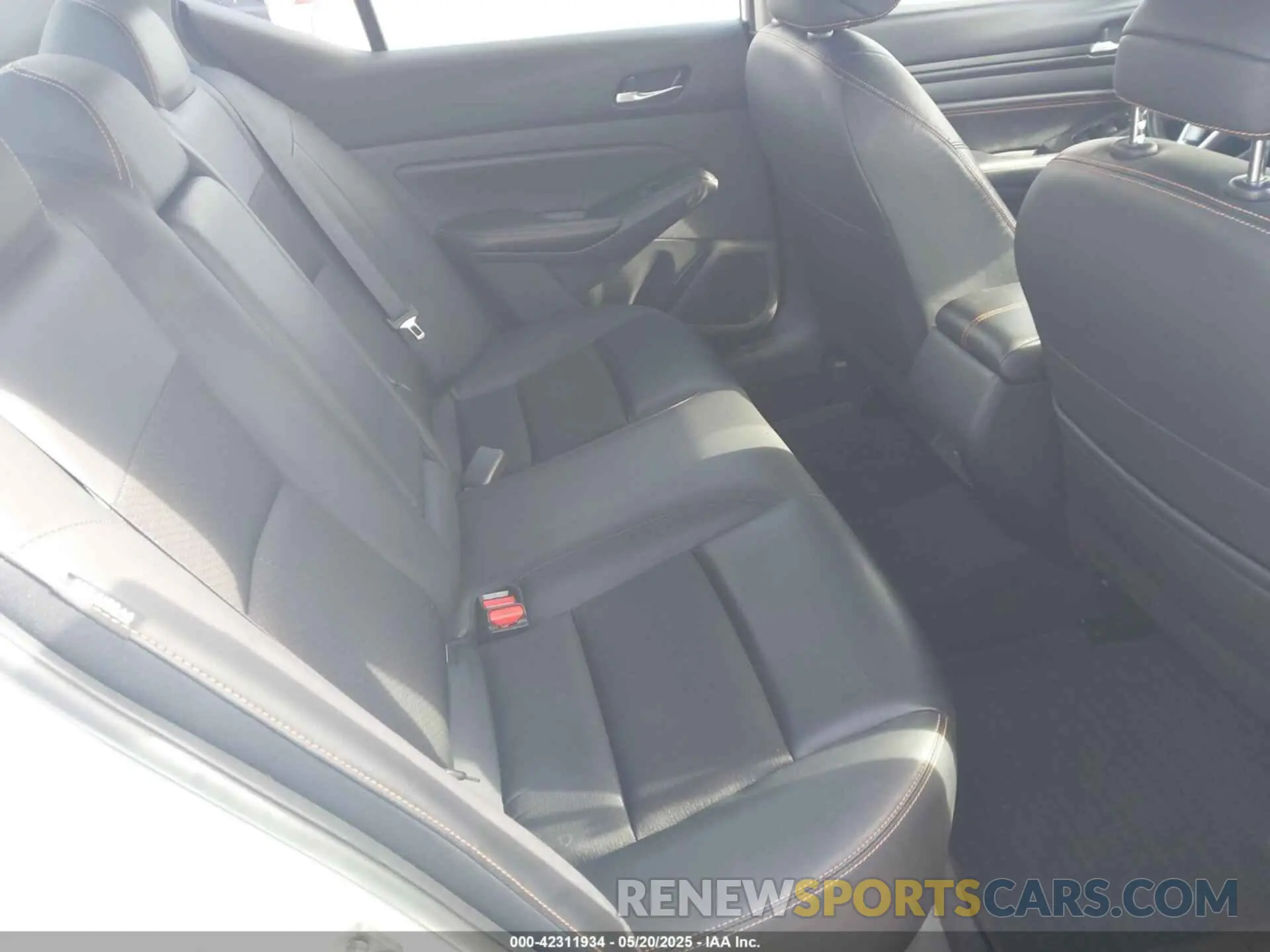 8 Photograph of a damaged car 1N4BL4CVXNN314267 NISSAN ALTIMA 2022