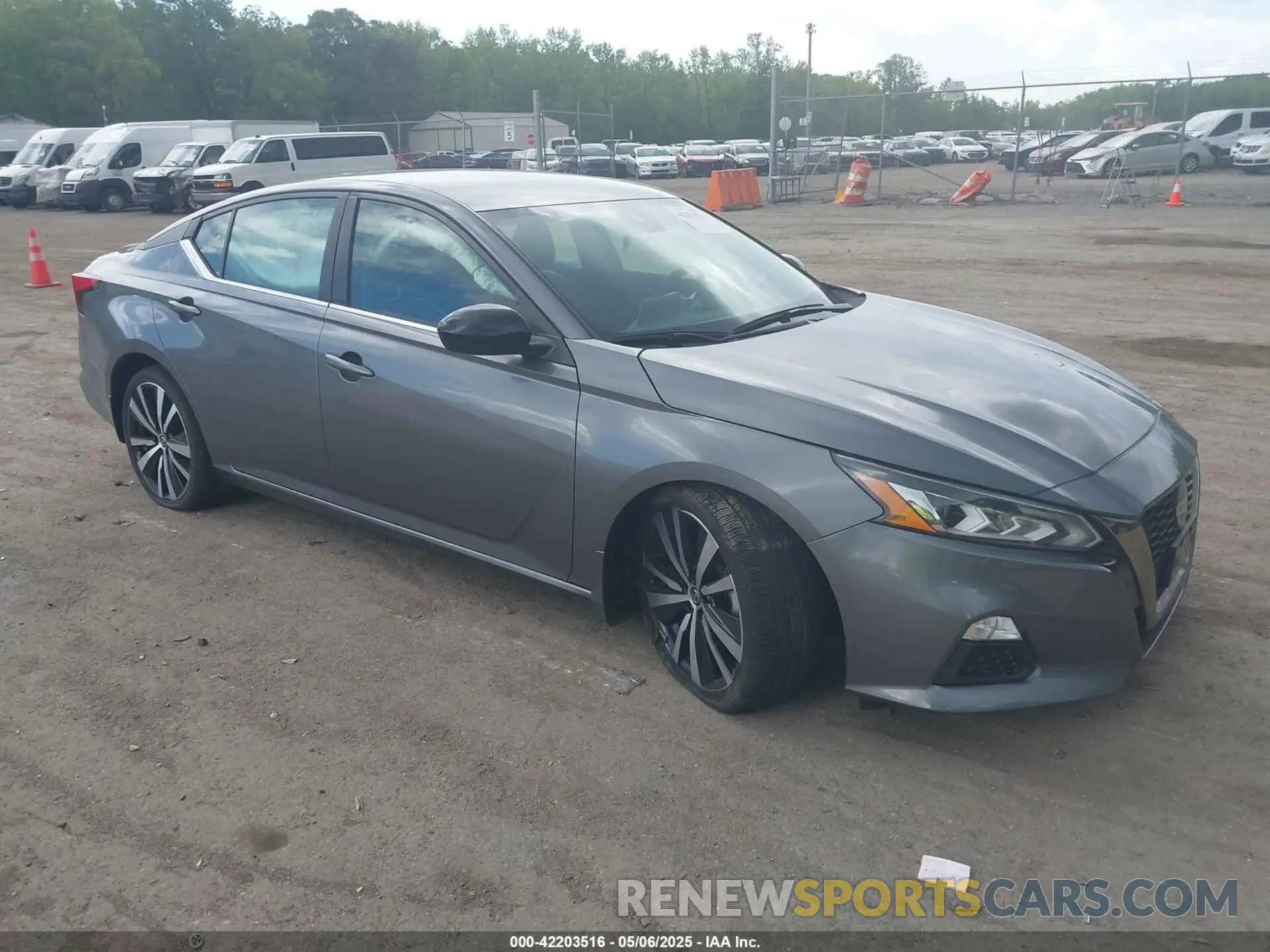 1 Фотография поврежденного автомобиля 1N4BL4CVXNN322319 NISSAN ALTIMA 2022