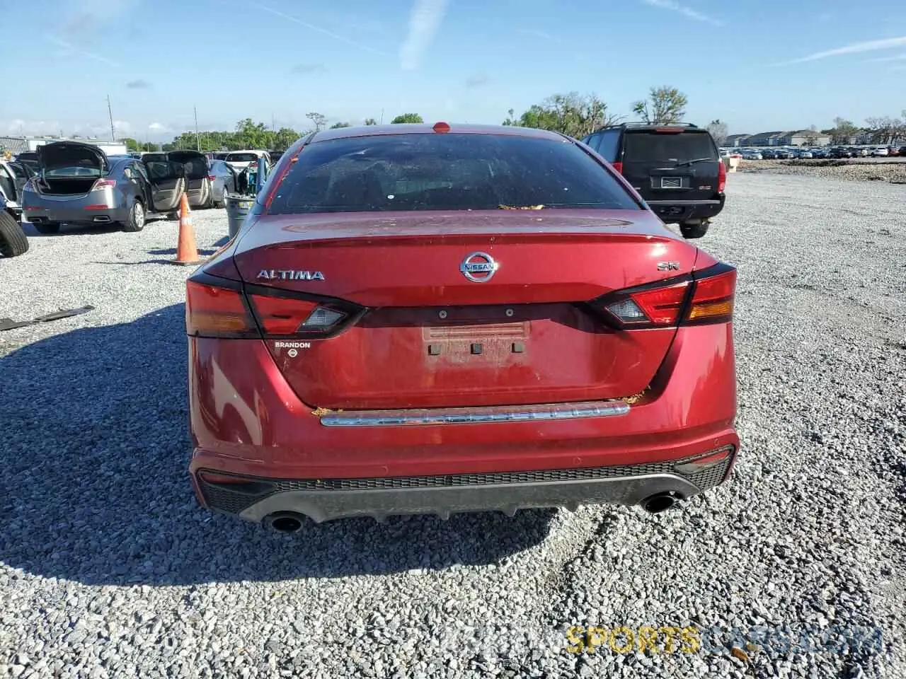 6 Photograph of a damaged car 1N4BL4CVXNN361962 NISSAN ALTIMA 2022