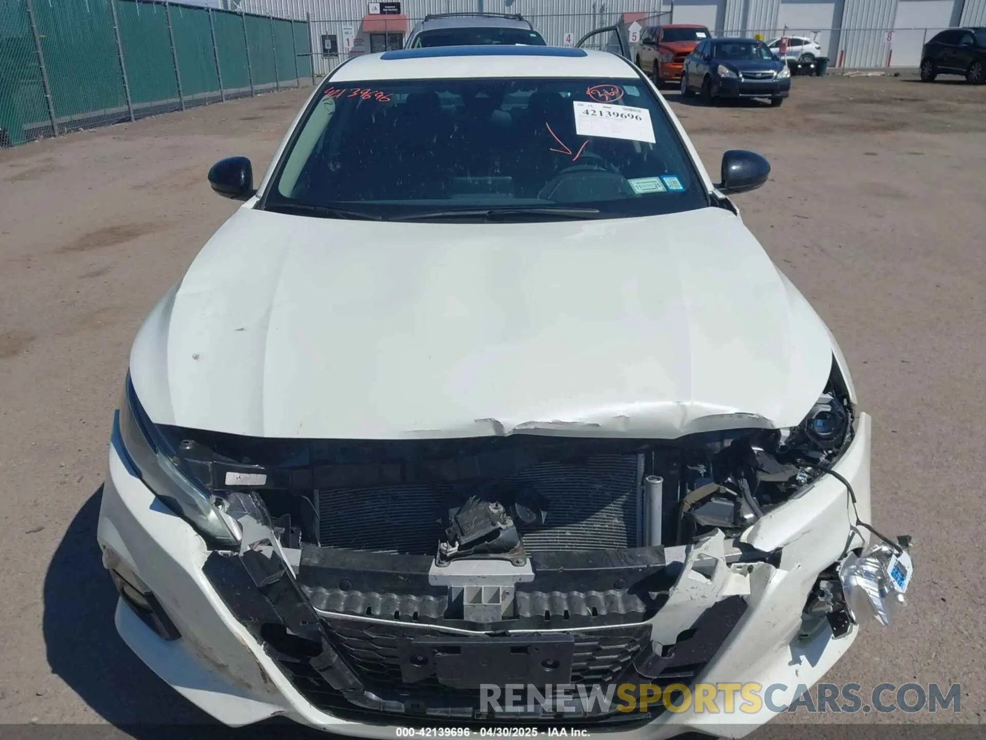 12 Photograph of a damaged car 1N4BL4CW1NN351698 NISSAN ALTIMA 2022