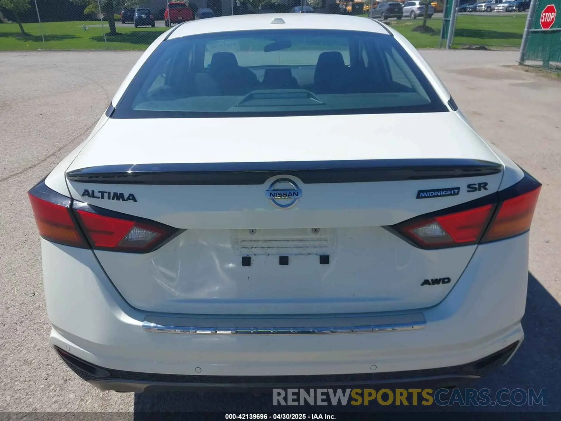 16 Photograph of a damaged car 1N4BL4CW1NN351698 NISSAN ALTIMA 2022