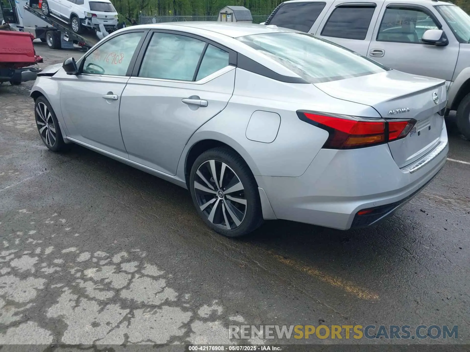 3 Photograph of a damaged car 1N4BL4CW5NN388690 NISSAN ALTIMA 2022