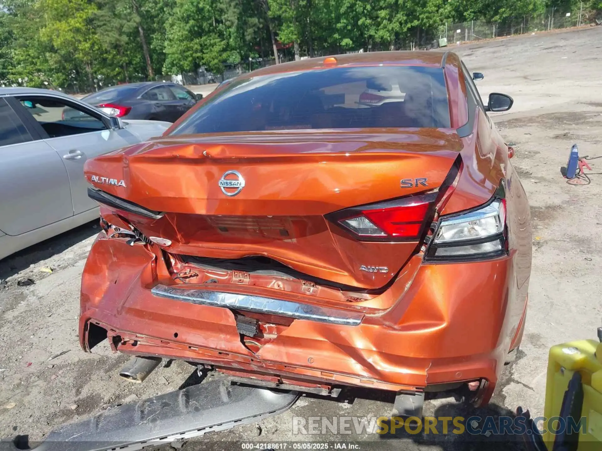 16 Photograph of a damaged car 1N4BL4CW6NN410342 NISSAN ALTIMA 2022