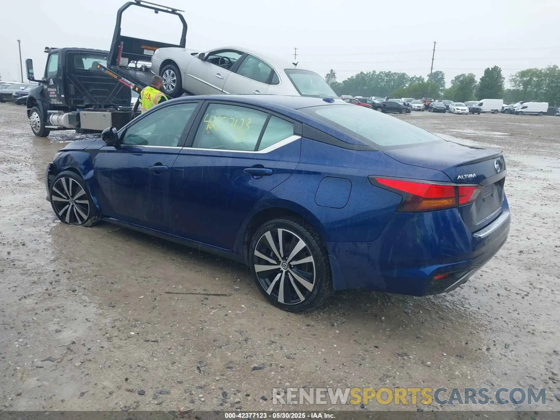 3 Фотография поврежденного автомобиля 1N4BL4CW8NN416062 NISSAN ALTIMA 2022