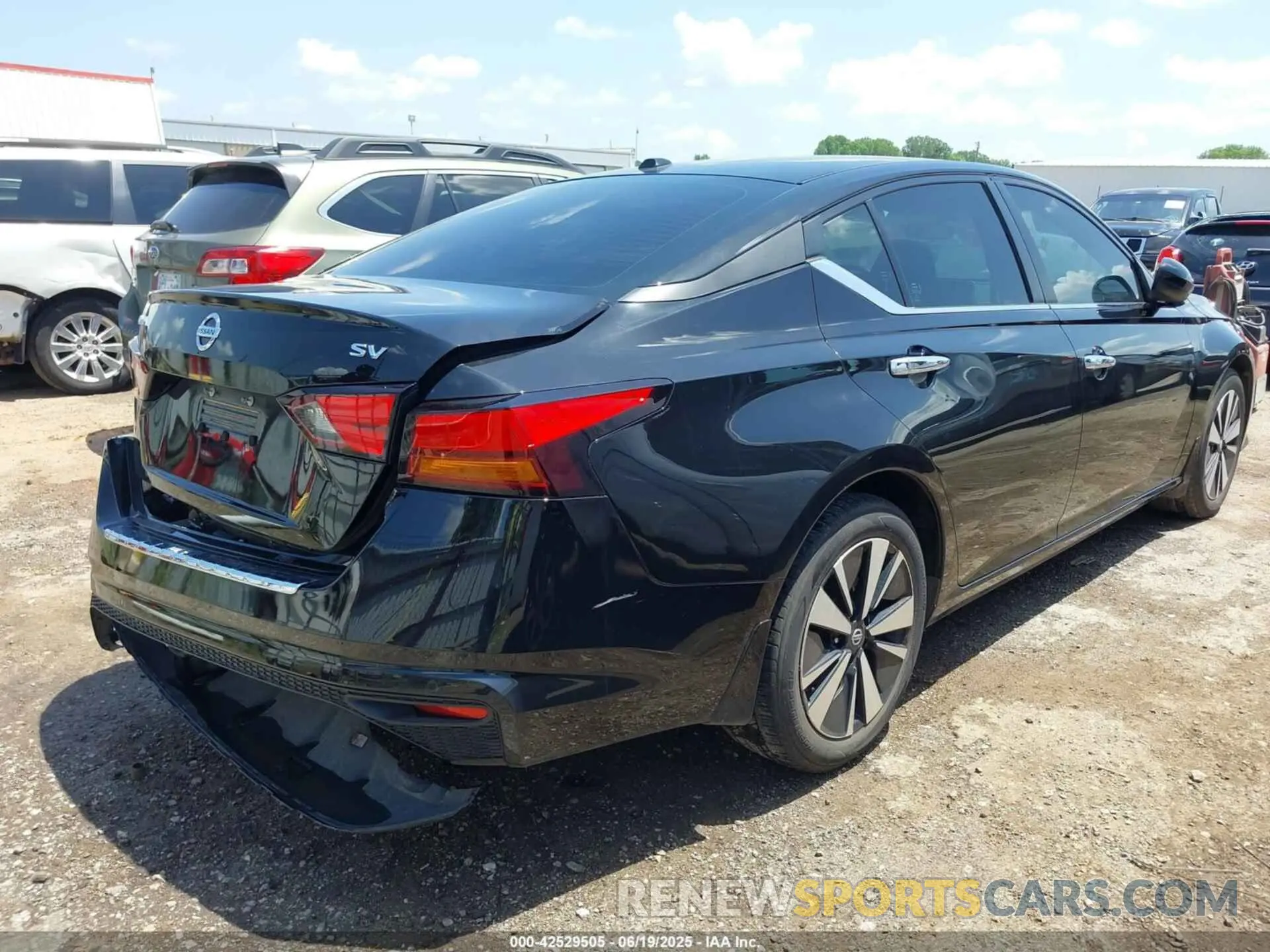 4 Фотография поврежденного автомобиля 1N4BL4DV0NN303678 NISSAN ALTIMA 2022