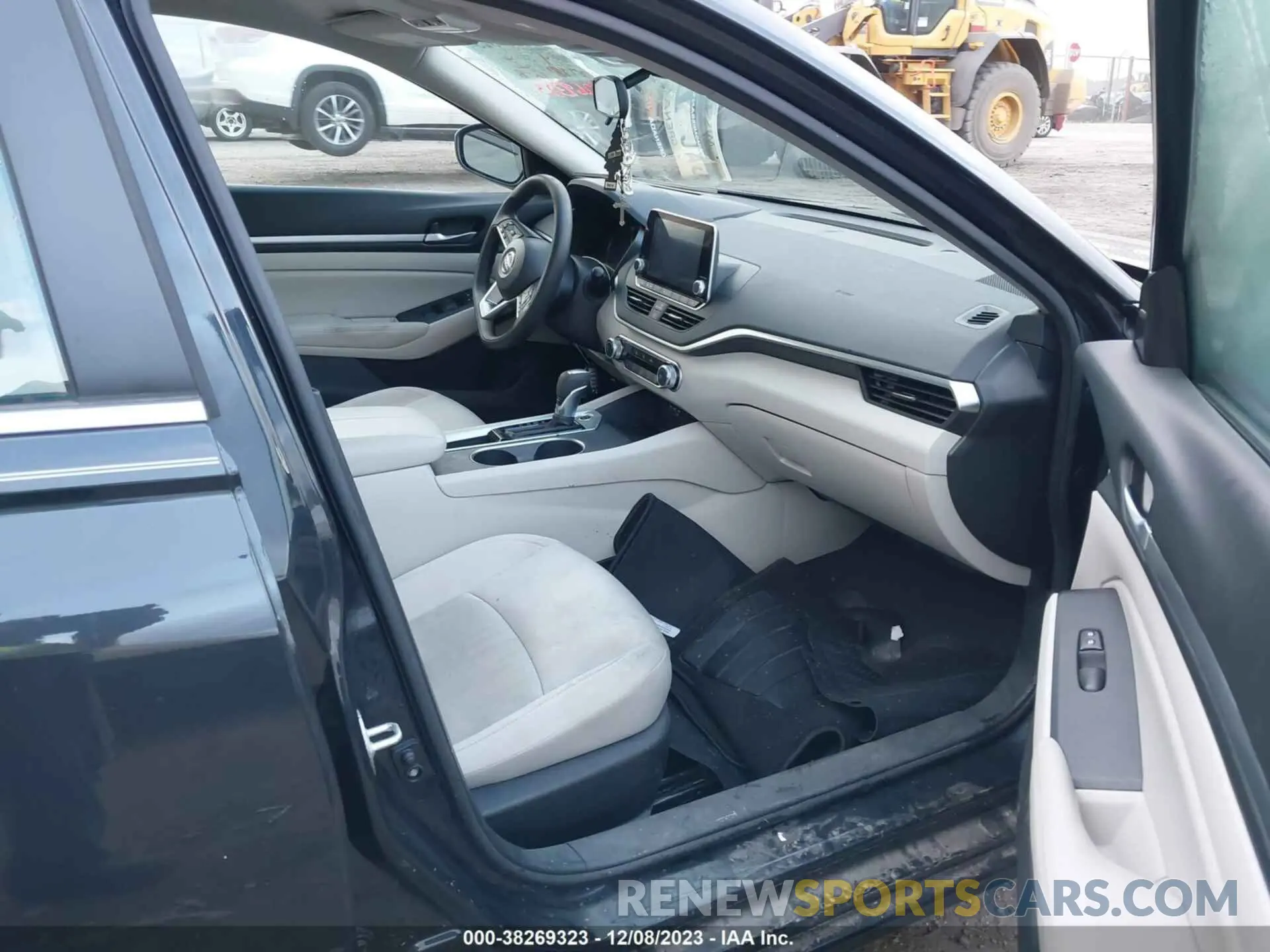 5 Photograph of a damaged car 1N4BL4DV0NN303972 NISSAN ALTIMA 2022