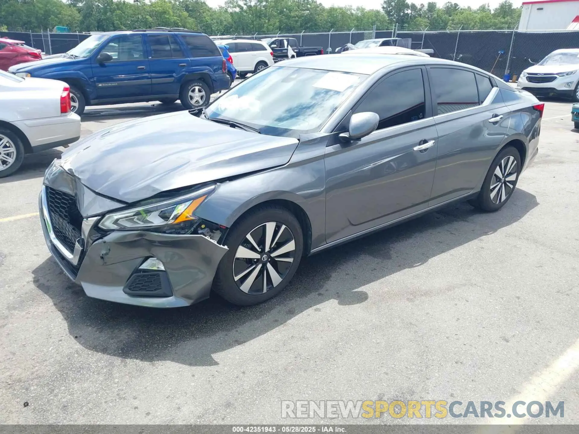 2 Photograph of a damaged car 1N4BL4DV0NN317600 NISSAN ALTIMA 2022