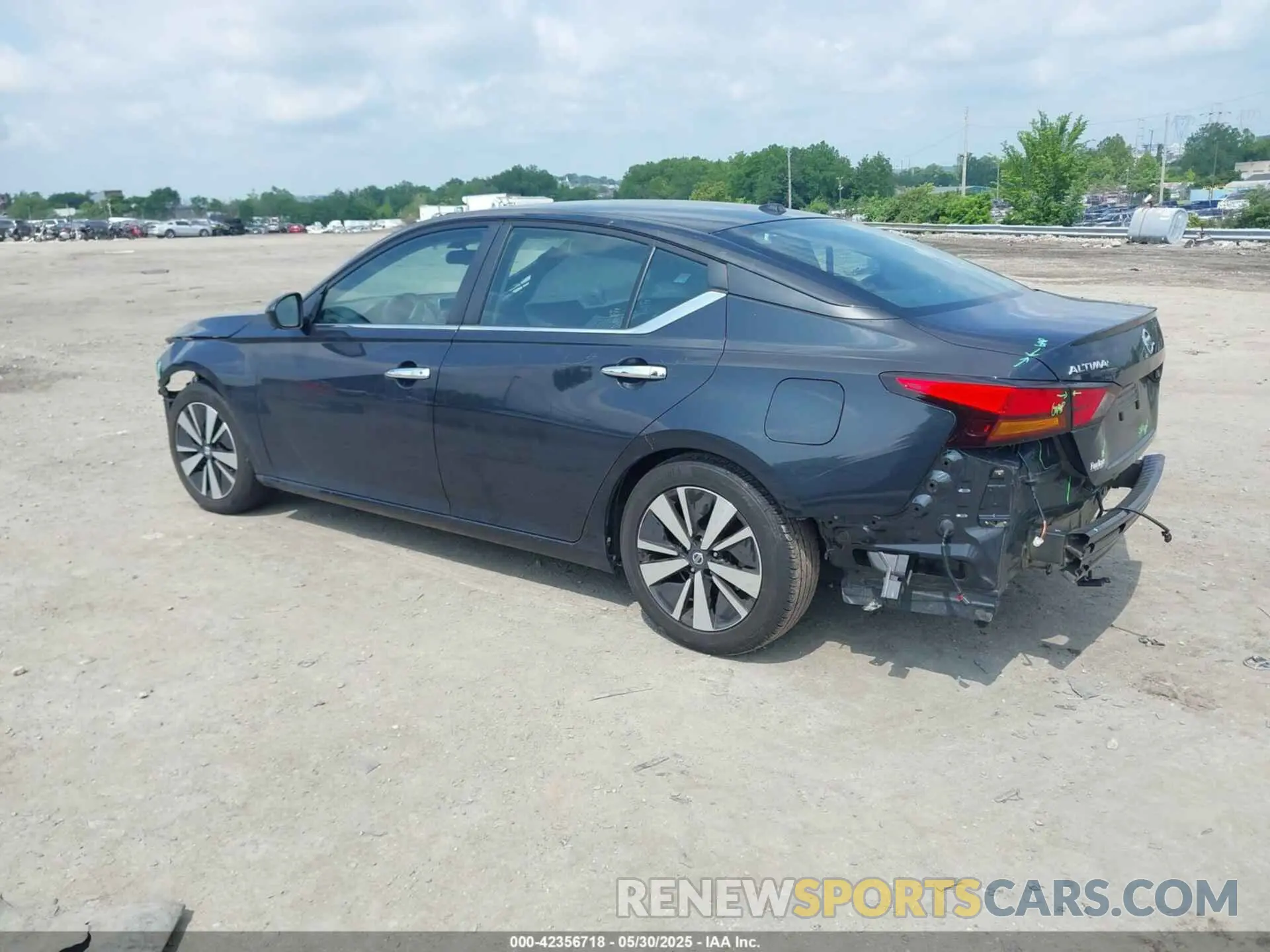 3 Photograph of a damaged car 1N4BL4DV0NN391535 NISSAN ALTIMA 2022
