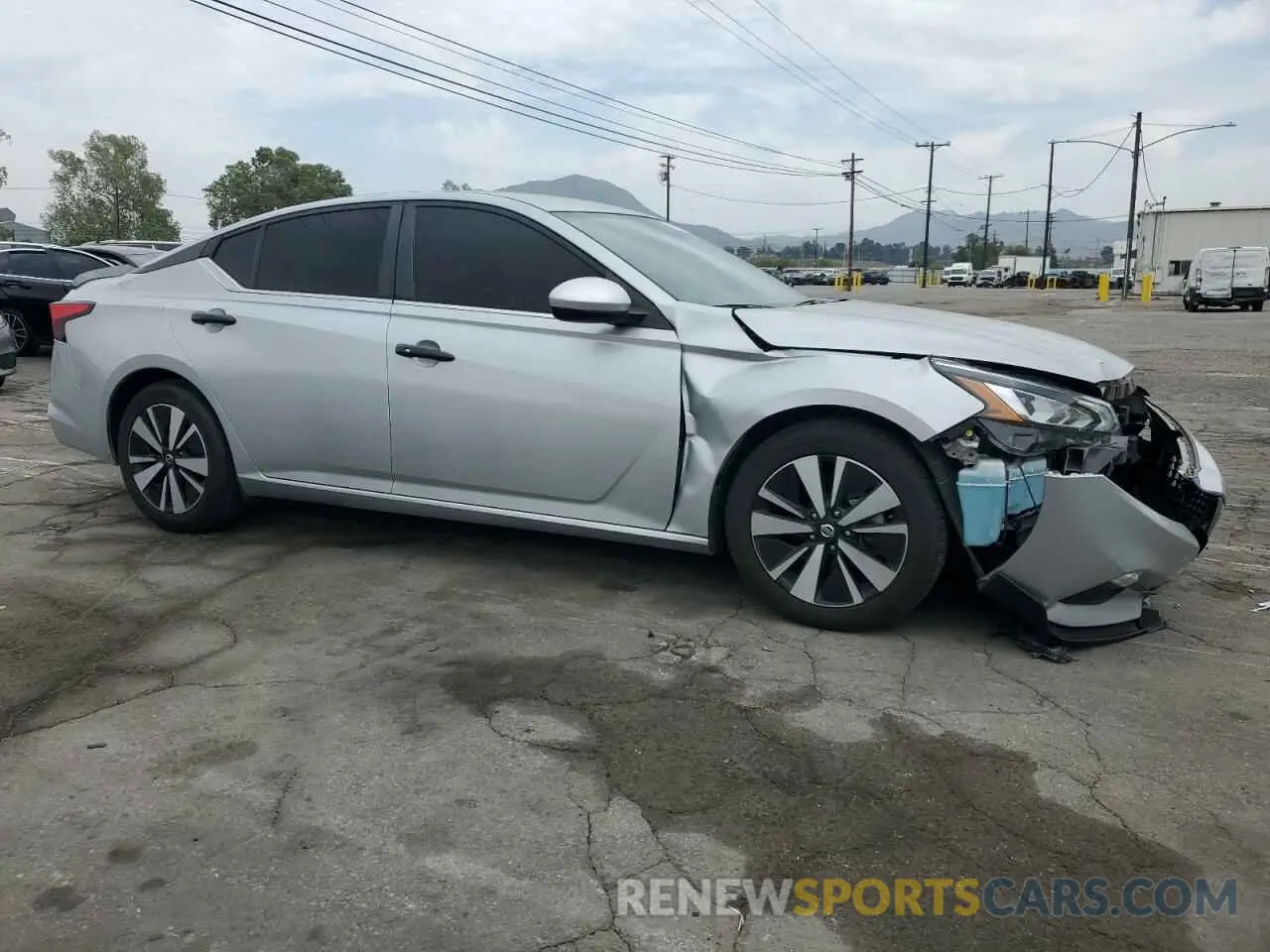 4 Photograph of a damaged car 1N4BL4DV0NN397092 NISSAN ALTIMA 2022