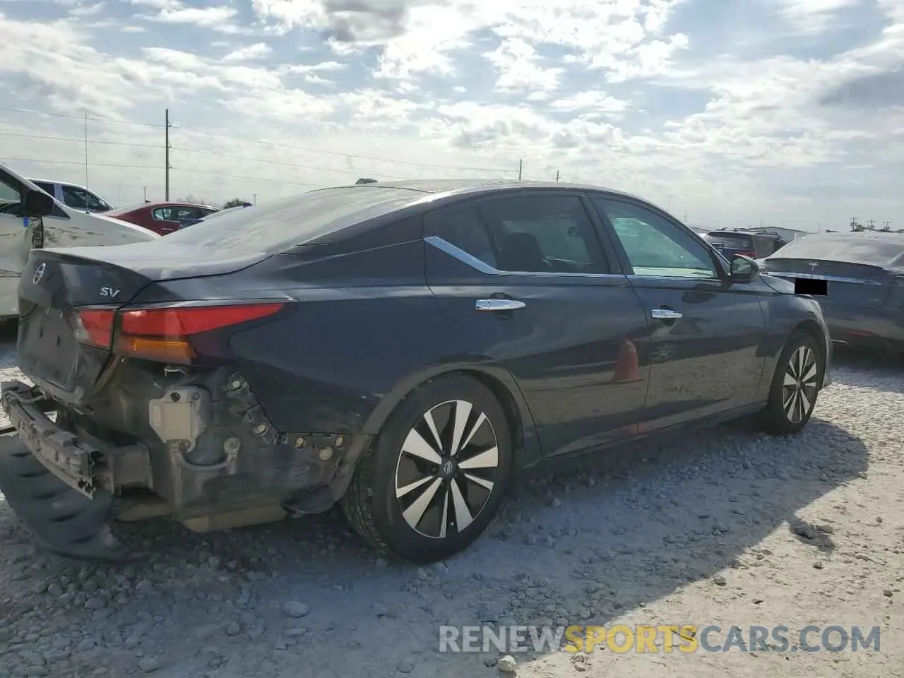 3 Фотография поврежденного автомобиля 1N4BL4DV1NN402235 NISSAN ALTIMA 2022