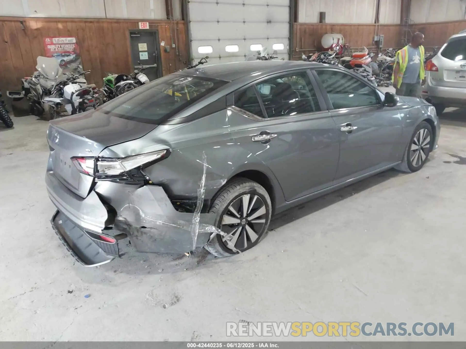 4 Фотография поврежденного автомобиля 1N4BL4DV2NN319168 NISSAN ALTIMA 2022