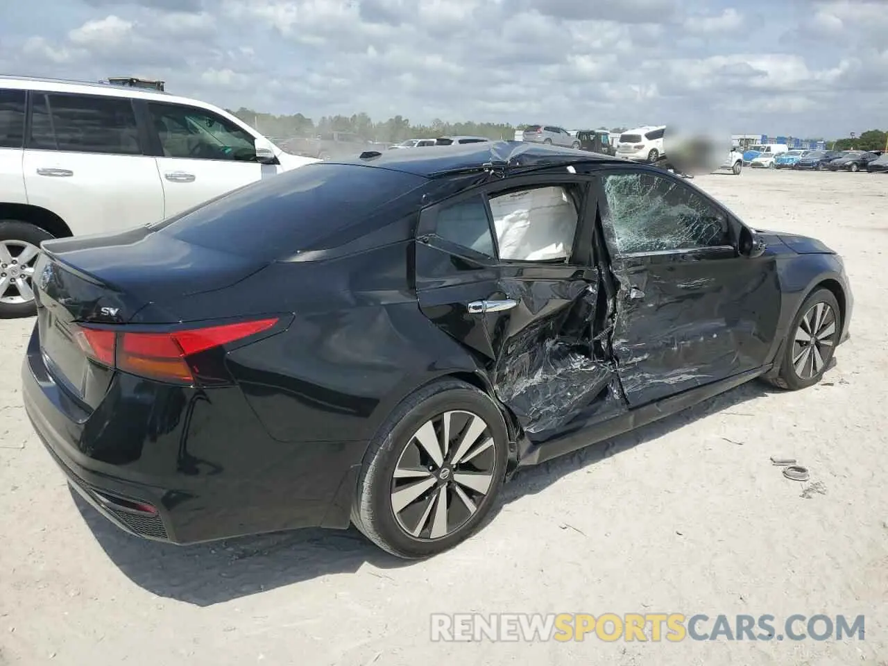 3 Фотография поврежденного автомобиля 1N4BL4DV2NN360724 NISSAN ALTIMA 2022