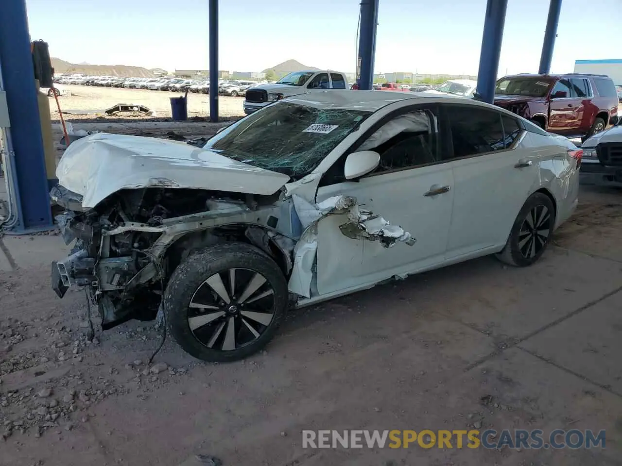 1 Photograph of a damaged car 1N4BL4DV3NN373594 NISSAN ALTIMA 2022