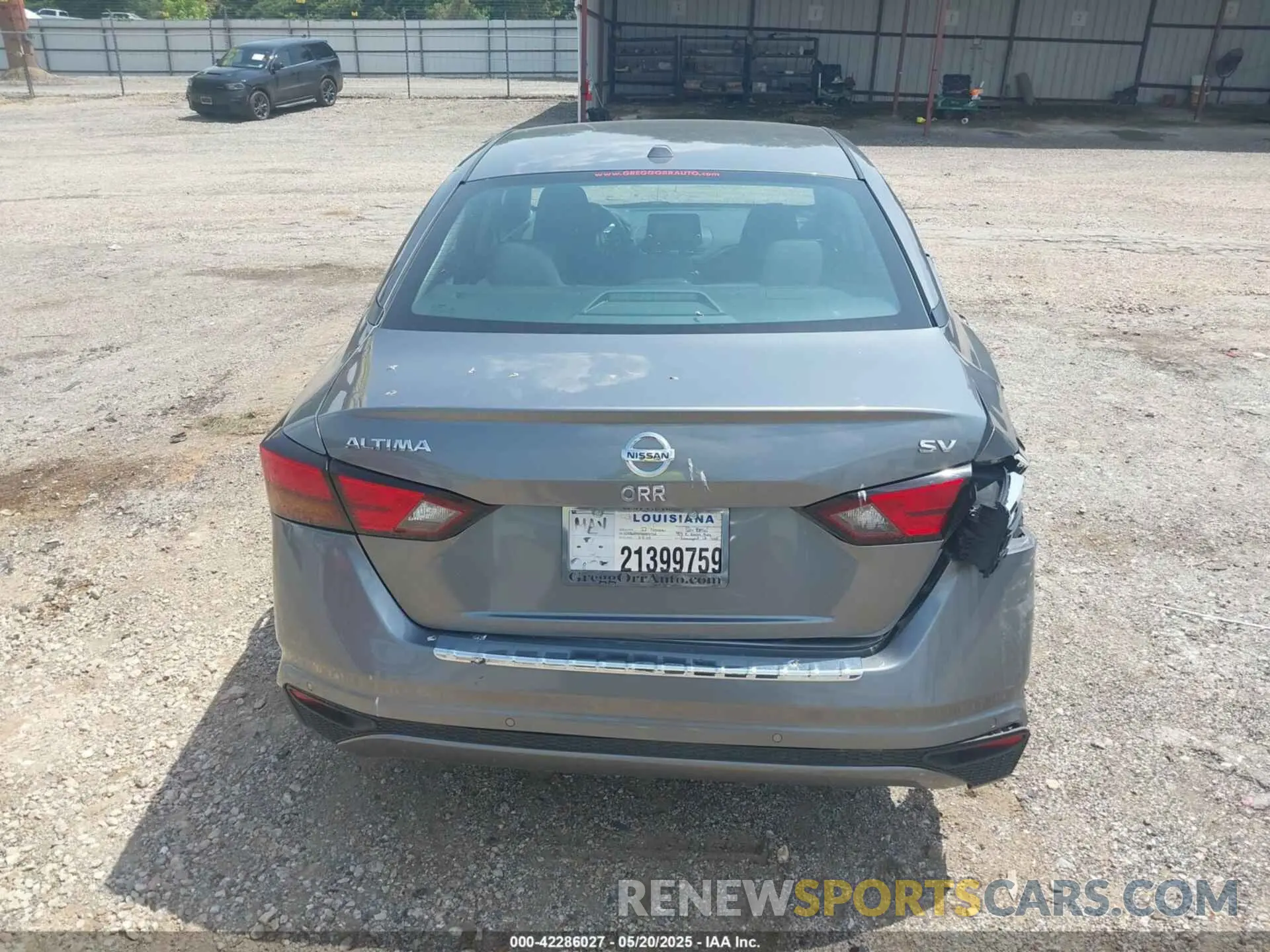 17 Photograph of a damaged car 1N4BL4DV4NN341723 NISSAN ALTIMA 2022