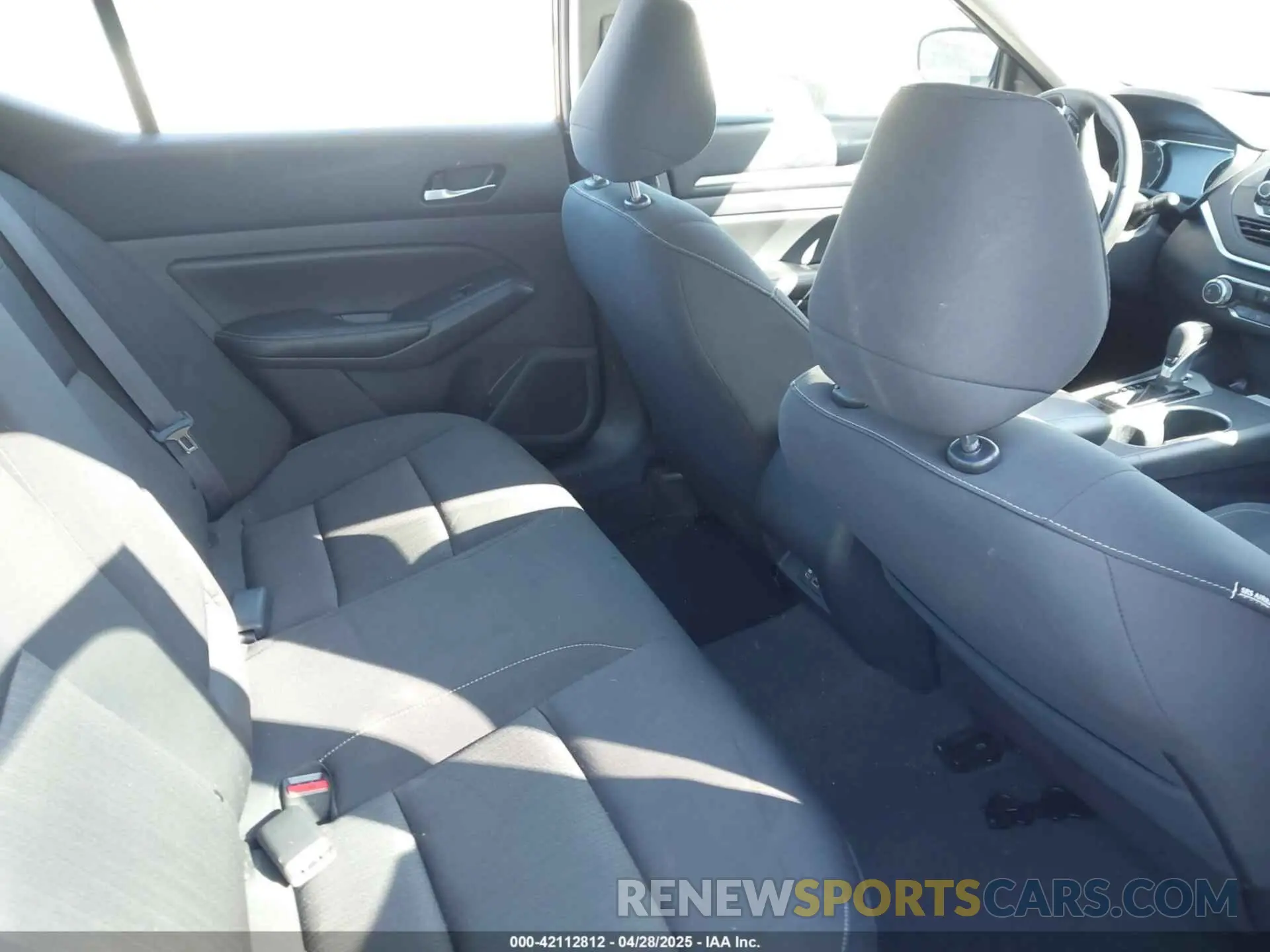 8 Фотография поврежденного автомобиля 1N4BL4DV5NN336398 NISSAN ALTIMA 2022