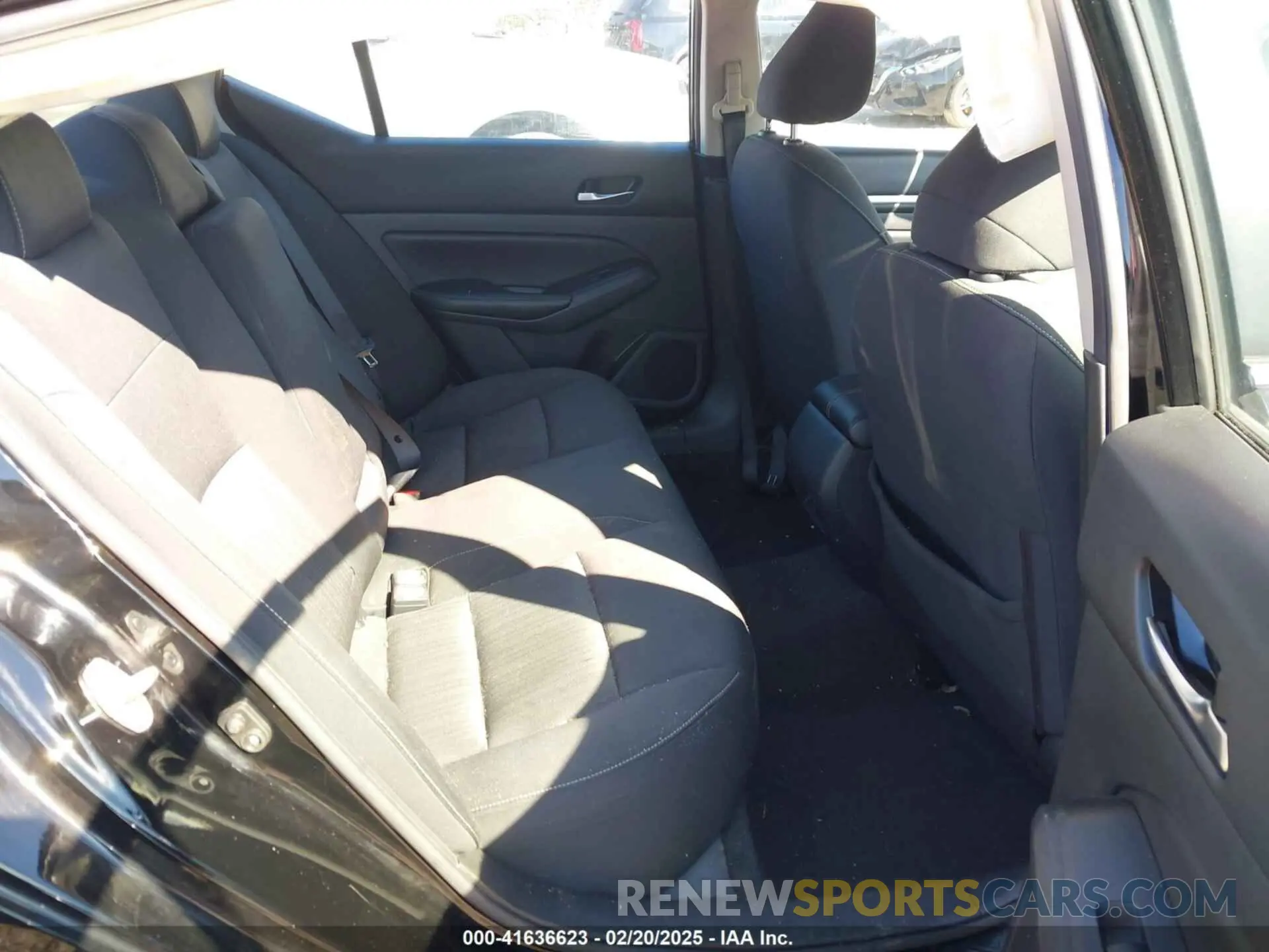 8 Photograph of a damaged car 1N4BL4DV6NN320677 NISSAN ALTIMA 2022