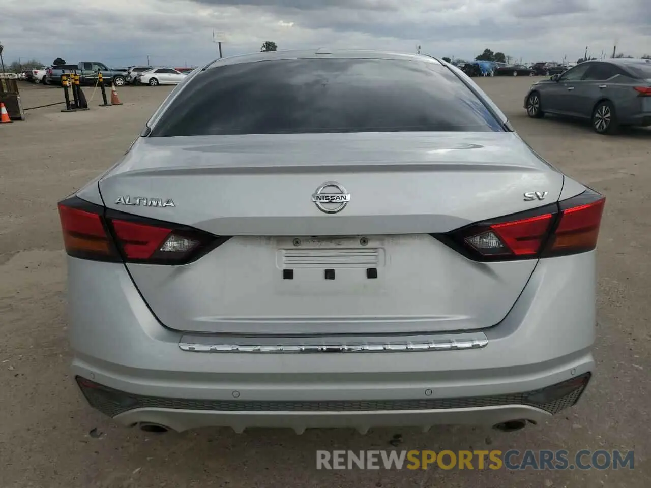 6 Photograph of a damaged car 1N4BL4DV6NN358510 NISSAN ALTIMA 2022