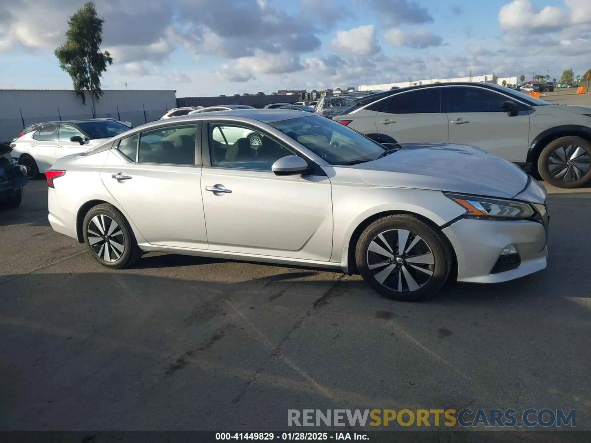 13 Фотография поврежденного автомобиля 1N4BL4DV6NN374898 NISSAN ALTIMA 2022