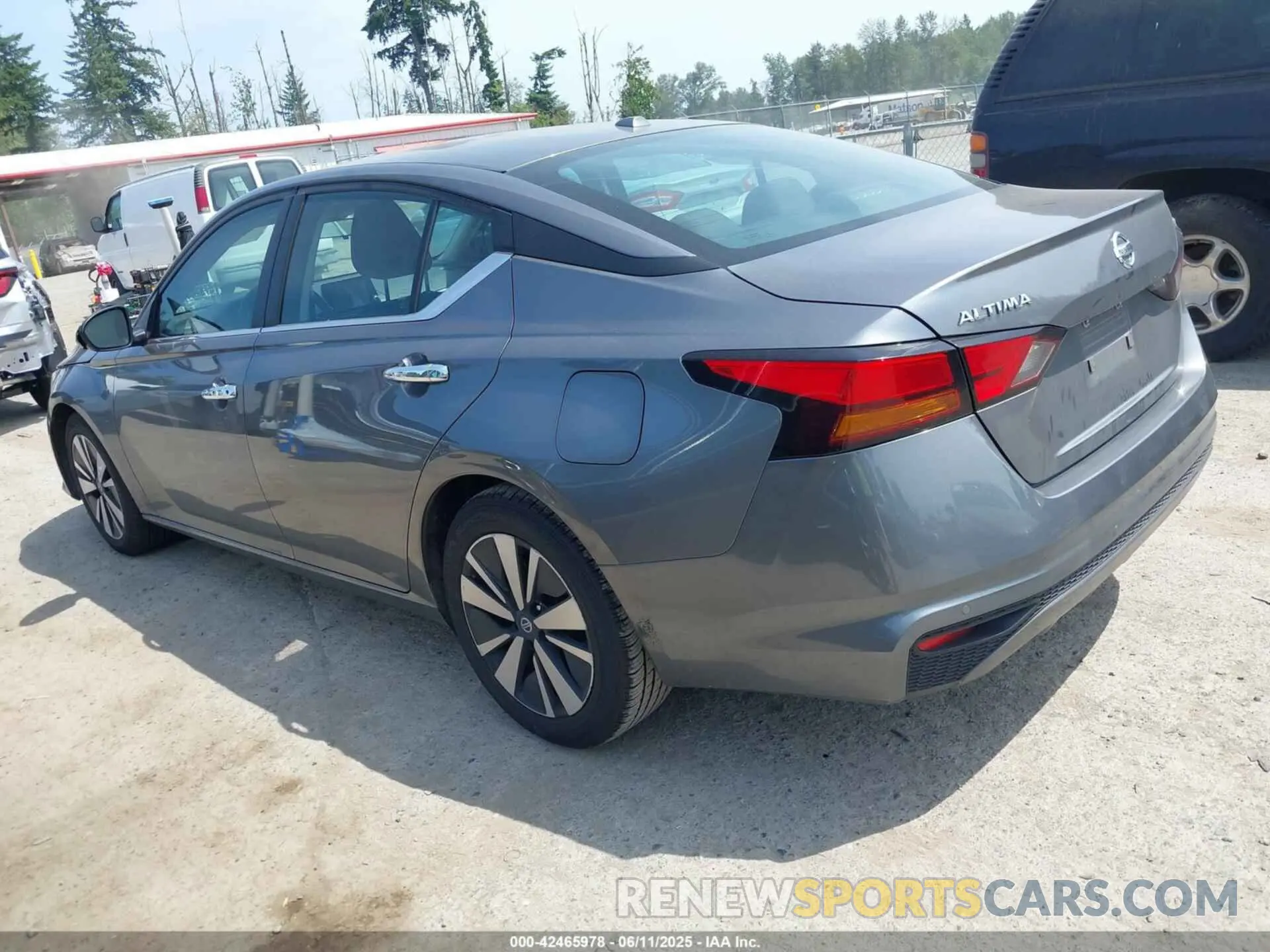 3 Фотография поврежденного автомобиля 1N4BL4DV6NN391166 NISSAN ALTIMA 2022