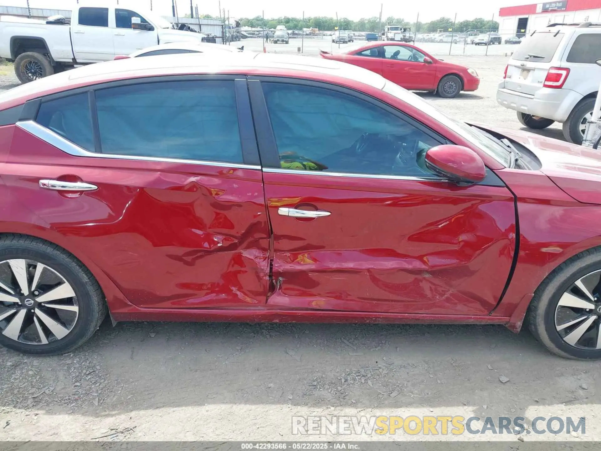 6 Photograph of a damaged car 1N4BL4DV6NN409911 NISSAN ALTIMA 2022