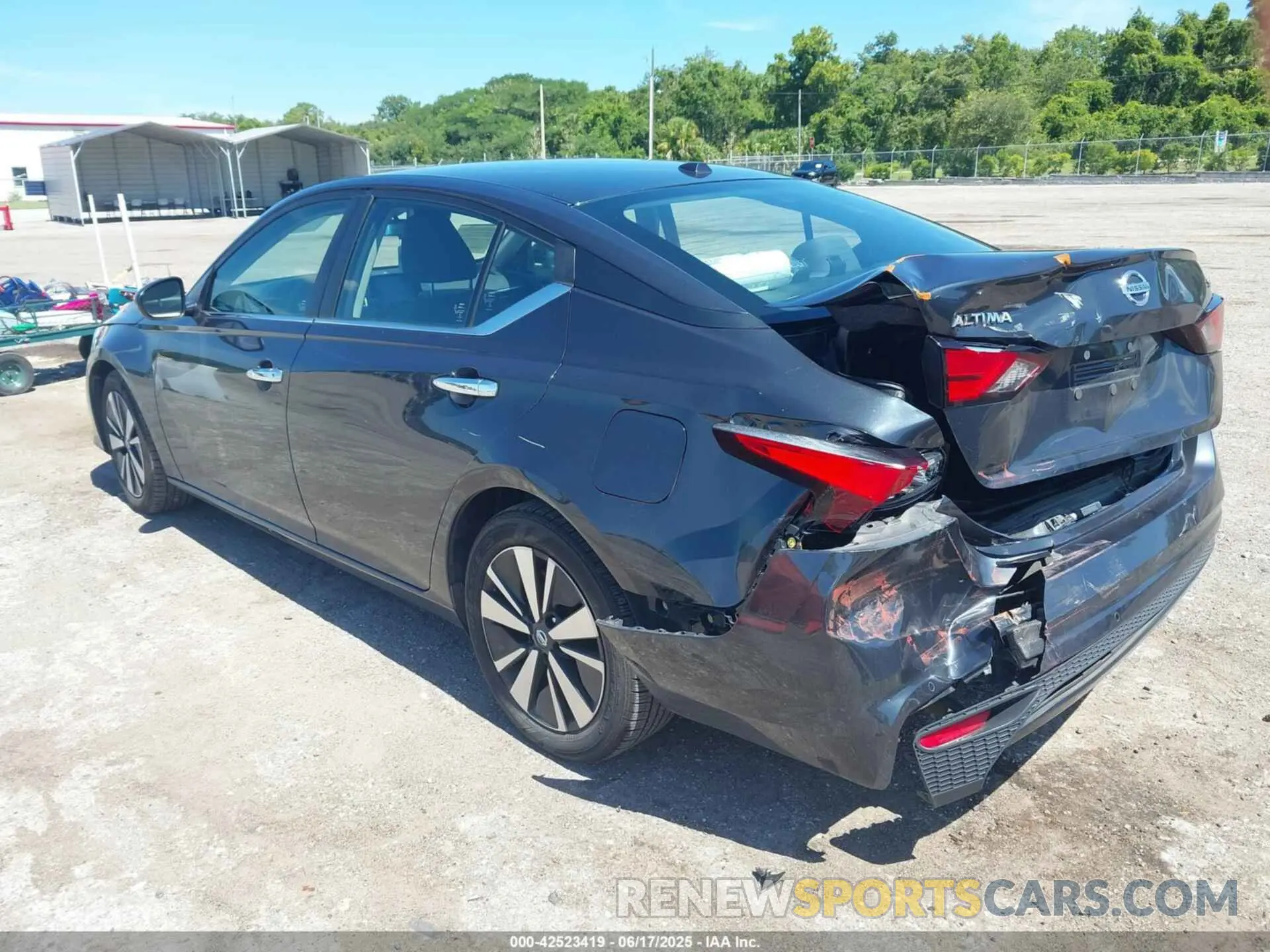 3 Photograph of a damaged car 1N4BL4DV7NN325015 NISSAN ALTIMA 2022