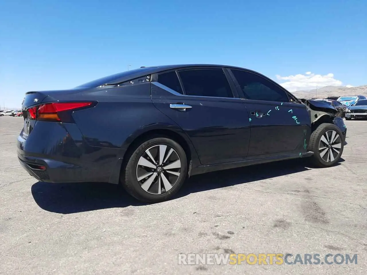 3 Photograph of a damaged car 1N4BL4DV8NN379665 NISSAN ALTIMA 2022