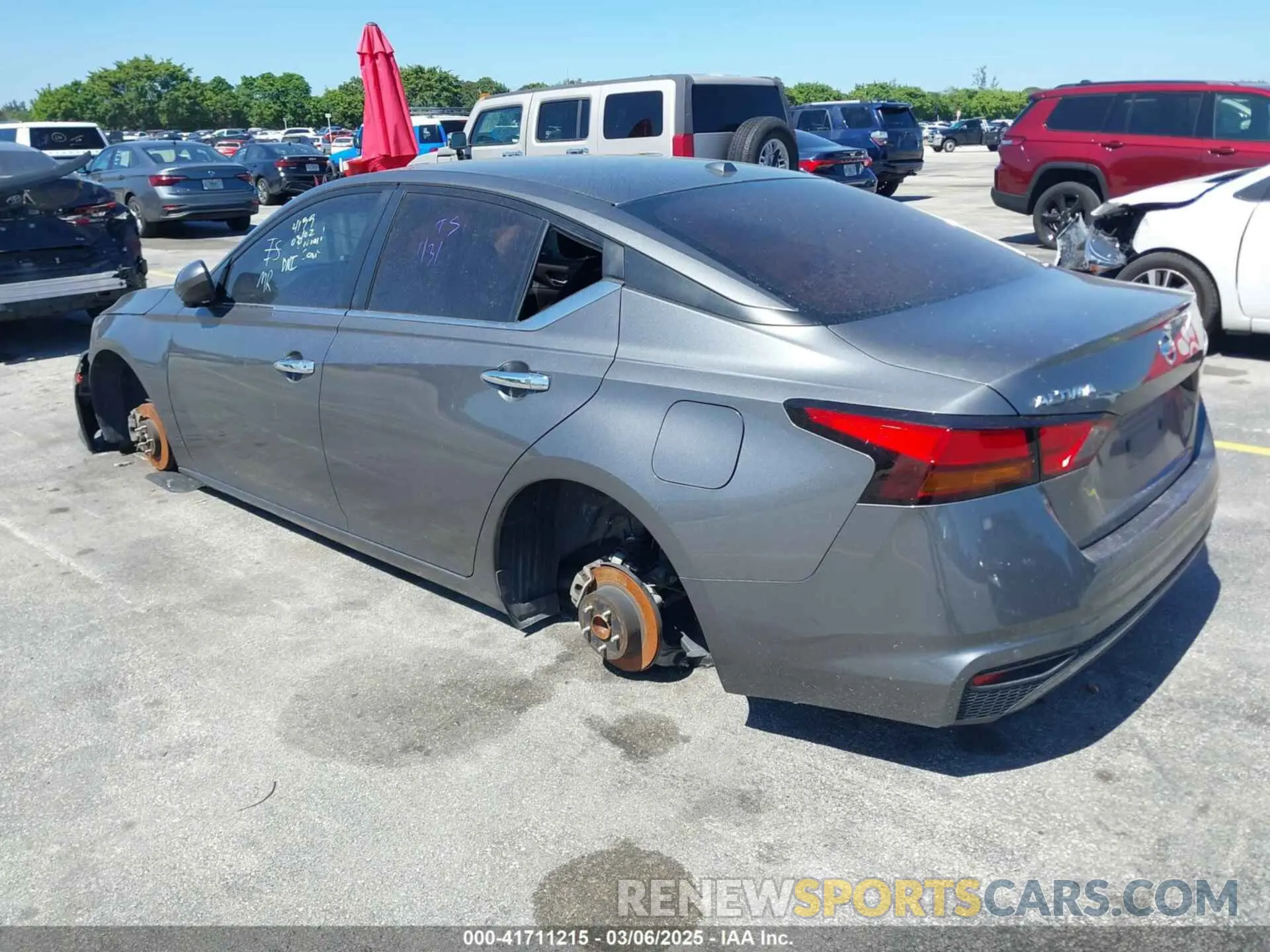 3 Фотография поврежденного автомобиля 1N4BL4DV8NN388866 NISSAN ALTIMA 2022