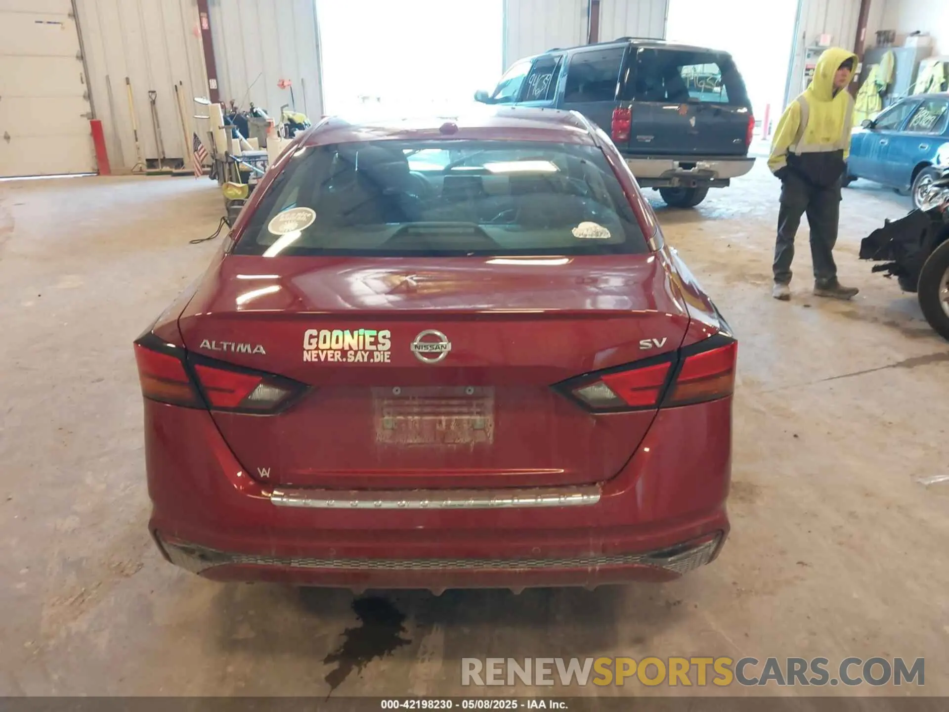 16 Photograph of a damaged car 1N4BL4DV8NN417699 NISSAN ALTIMA 2022