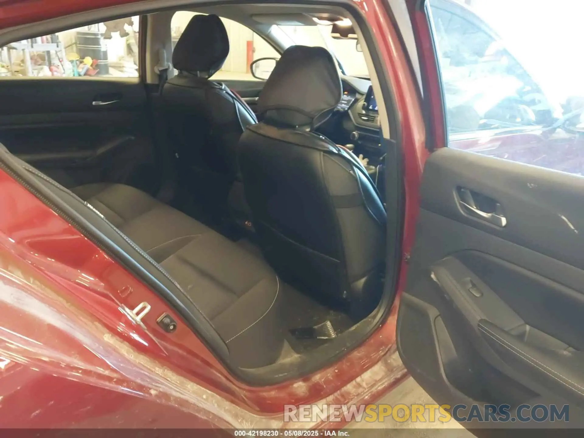 8 Photograph of a damaged car 1N4BL4DV8NN417699 NISSAN ALTIMA 2022