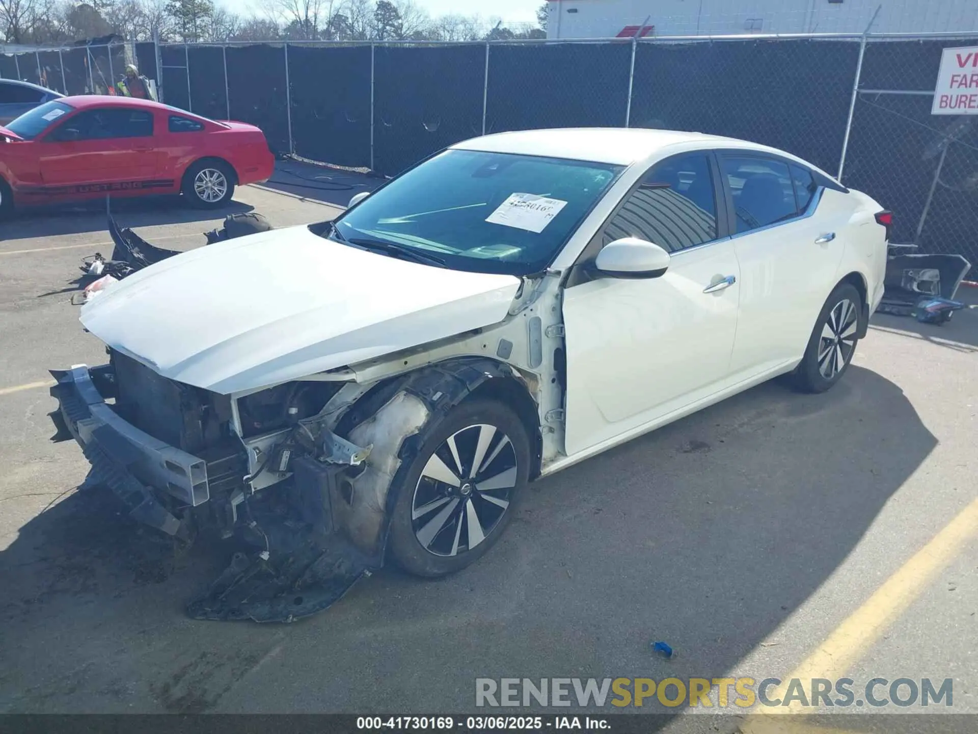 2 Photograph of a damaged car 1N4BL4DV9NN323850 NISSAN ALTIMA 2022