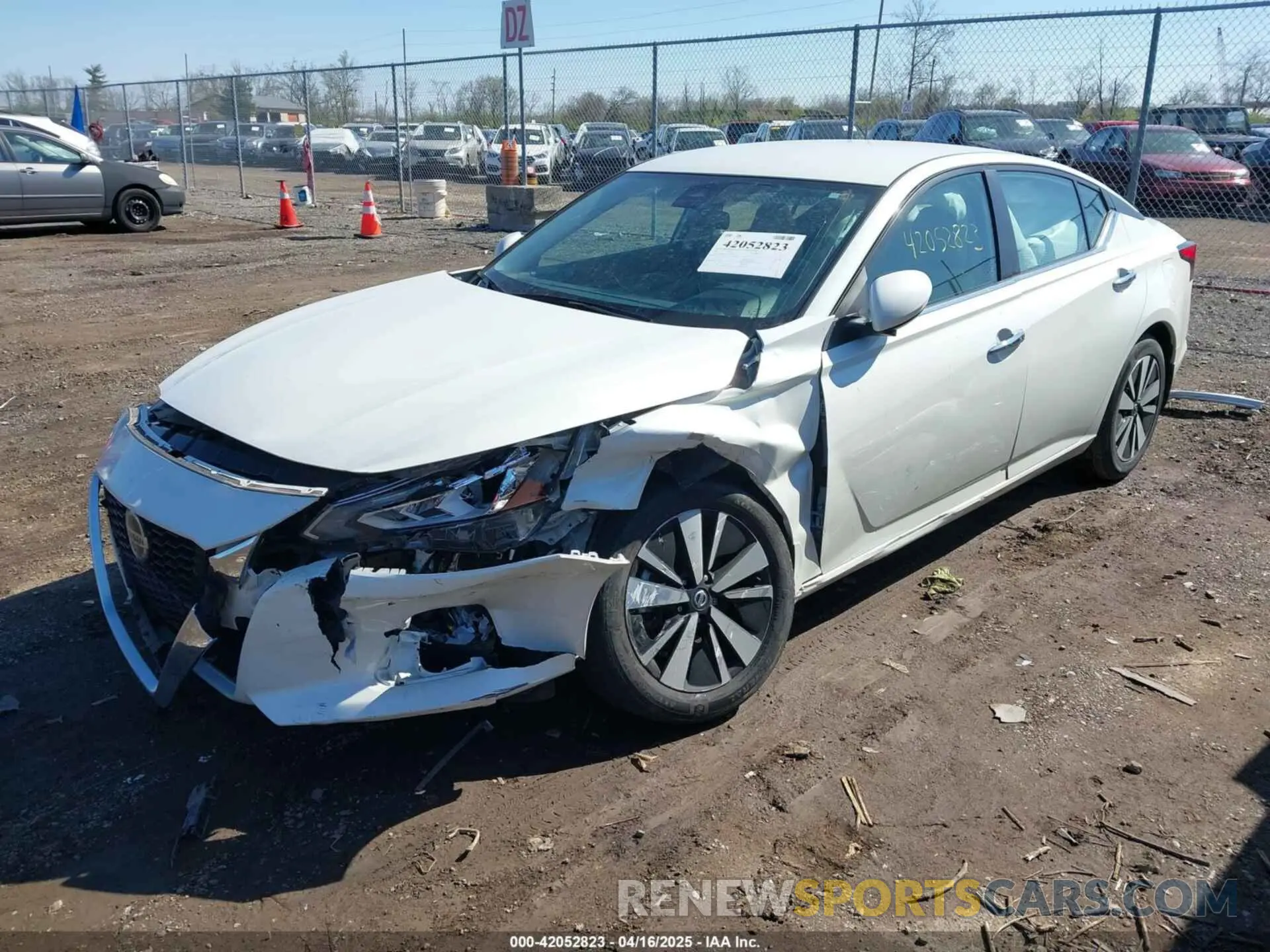 2 Photograph of a damaged car 1N4BL4DV9NN339529 NISSAN ALTIMA 2022