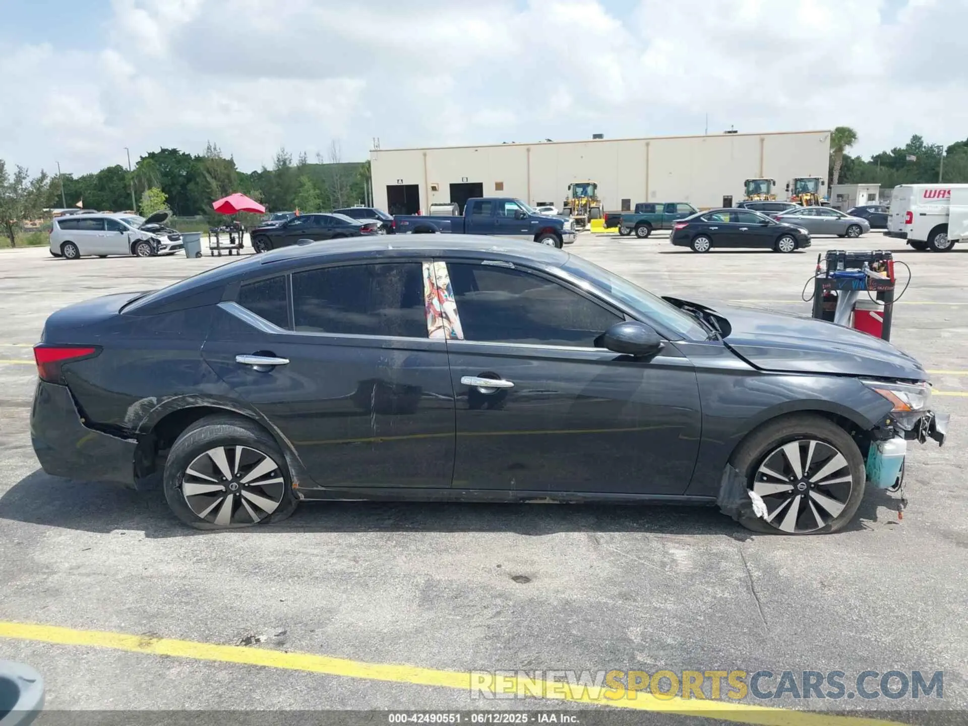 14 Photograph of a damaged car 1N4BL4DV9NN342916 NISSAN ALTIMA 2022