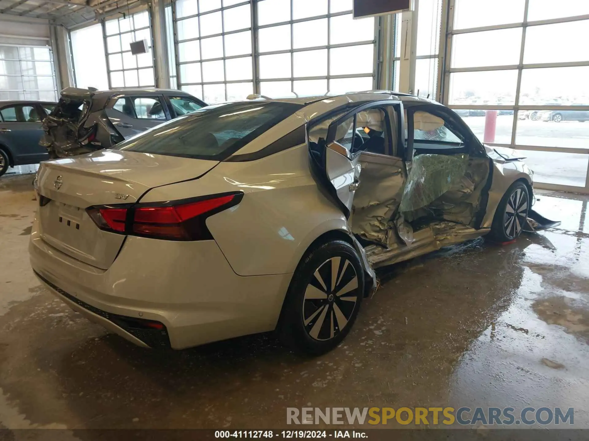 4 Фотография поврежденного автомобиля 1N4BL4DV9NN352118 NISSAN ALTIMA 2022