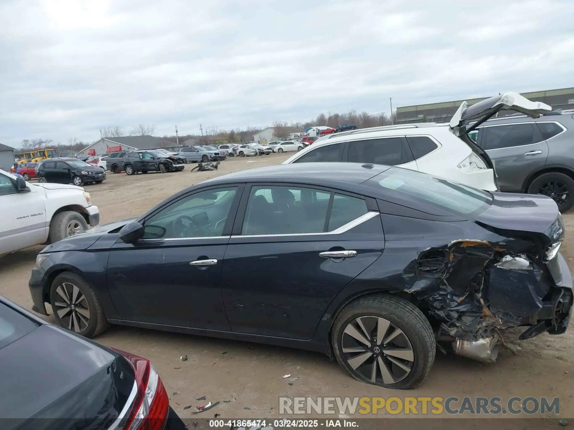 14 Фотография поврежденного автомобиля 1N4BL4DV9NN385748 NISSAN ALTIMA 2022