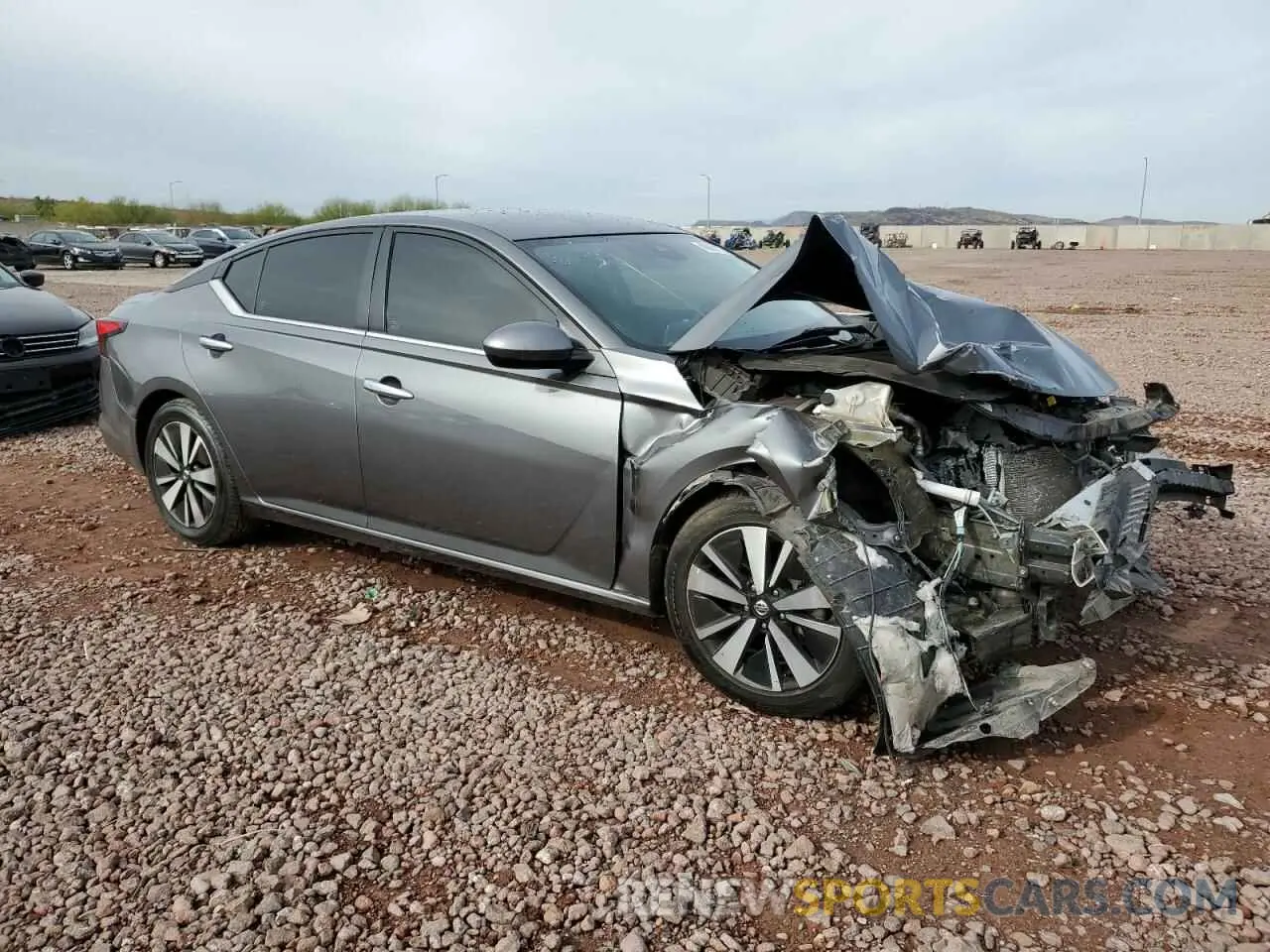 4 Photograph of a damaged car 1N4BL4DVXNN315420 NISSAN ALTIMA 2022