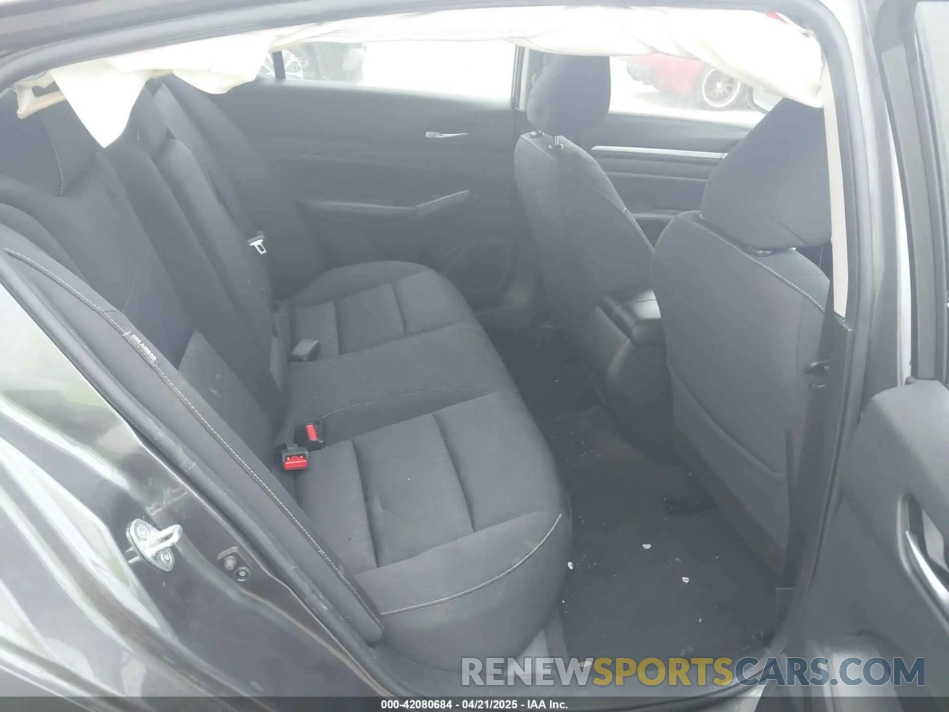 8 Photograph of a damaged car 1N4BL4DVXNN321637 NISSAN ALTIMA 2022
